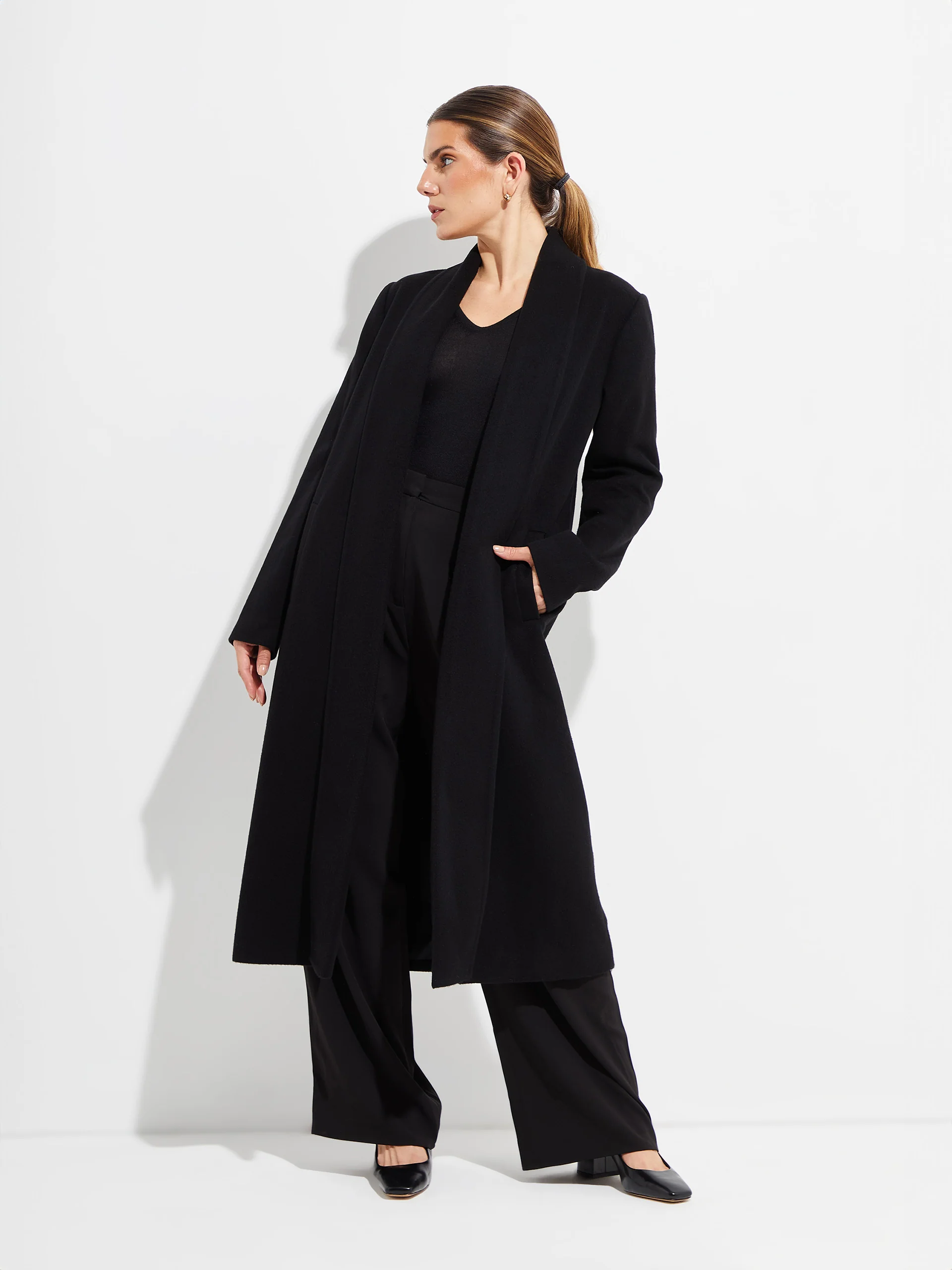 Long Swing - Vicuña Coat Vicuña Color Black - Image 4
