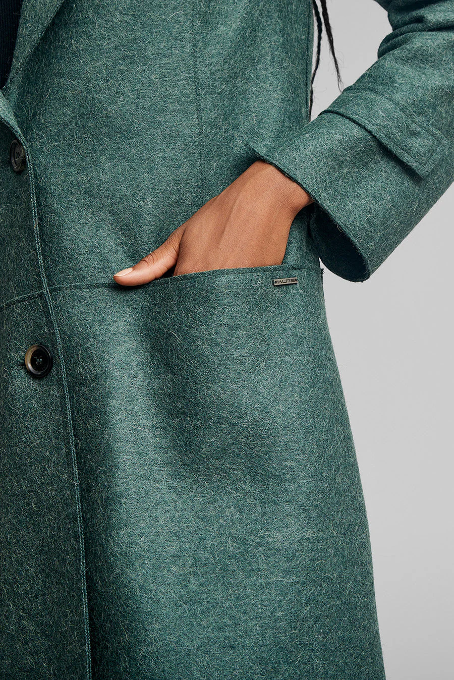 Waranga Coat Alpaca Color Bosque - Image 5