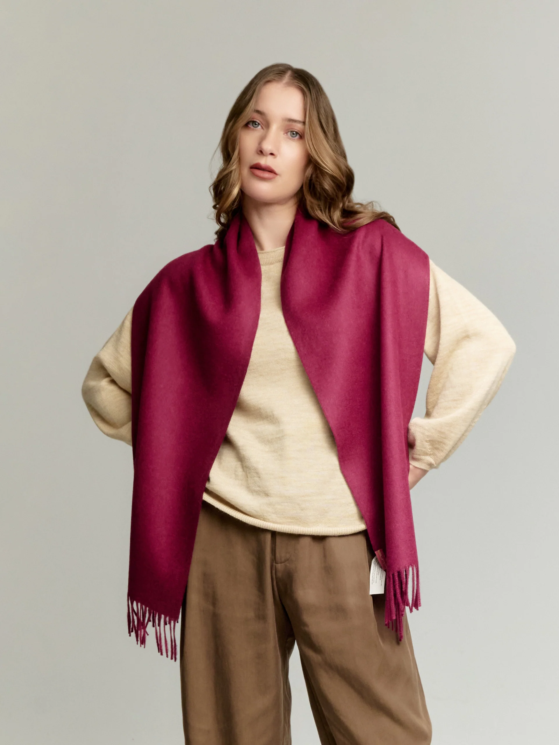 Adrian Scarf Baby Alpaca Color Cherry