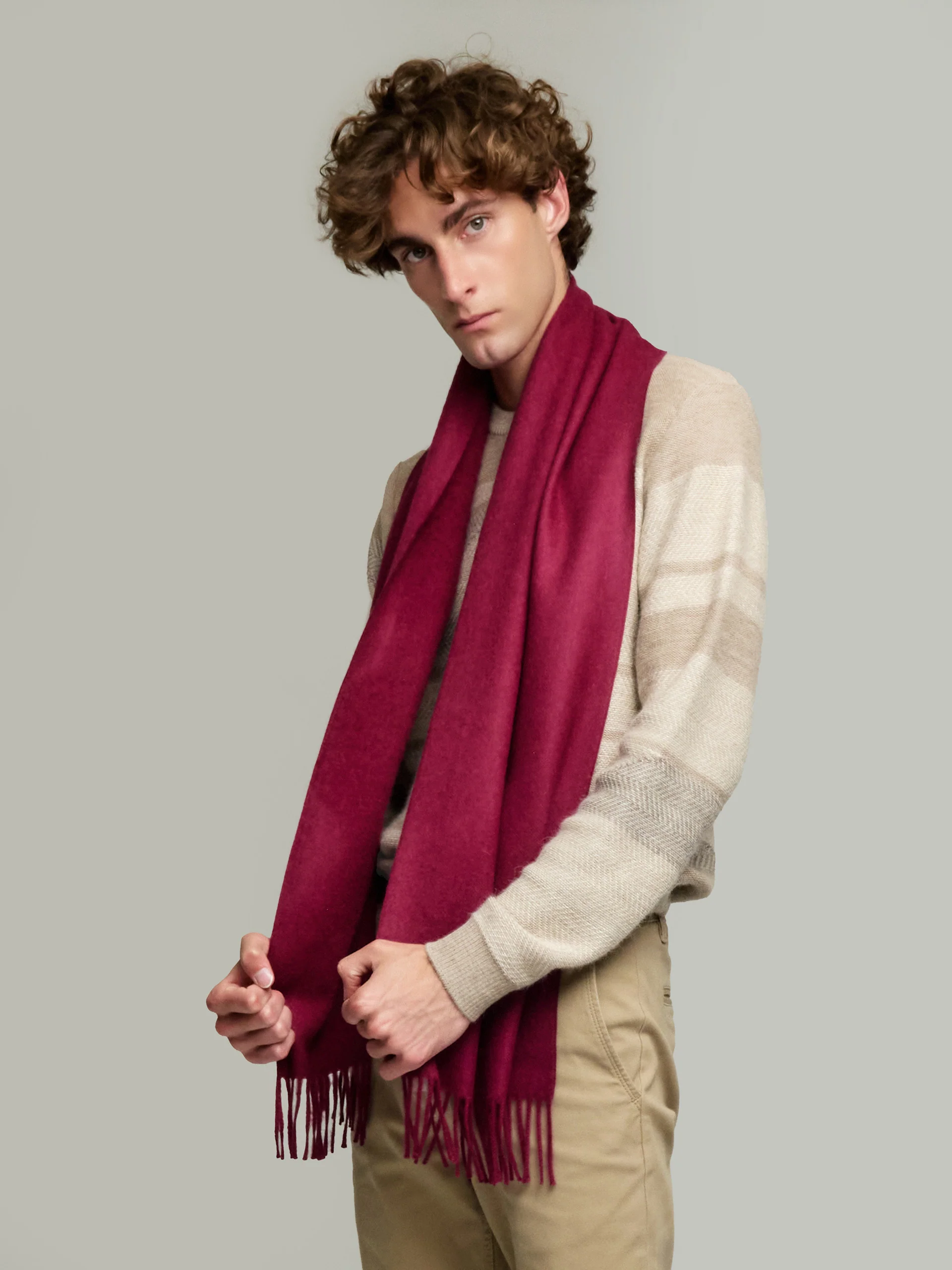 Adrian Scarf Baby Alpaca Color Cherry - Image 4