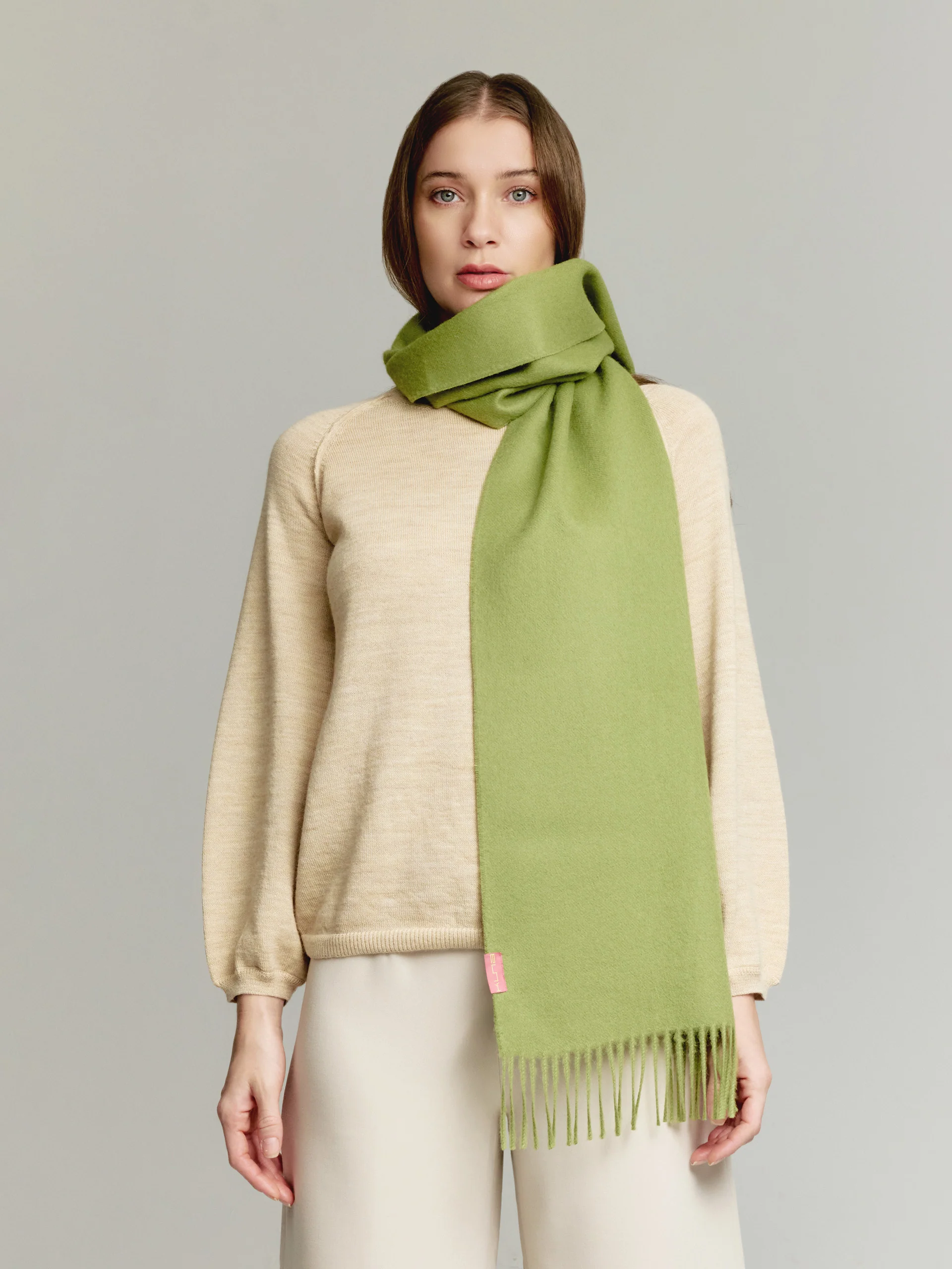 Adrian Scarf Baby Alpaca Color Green