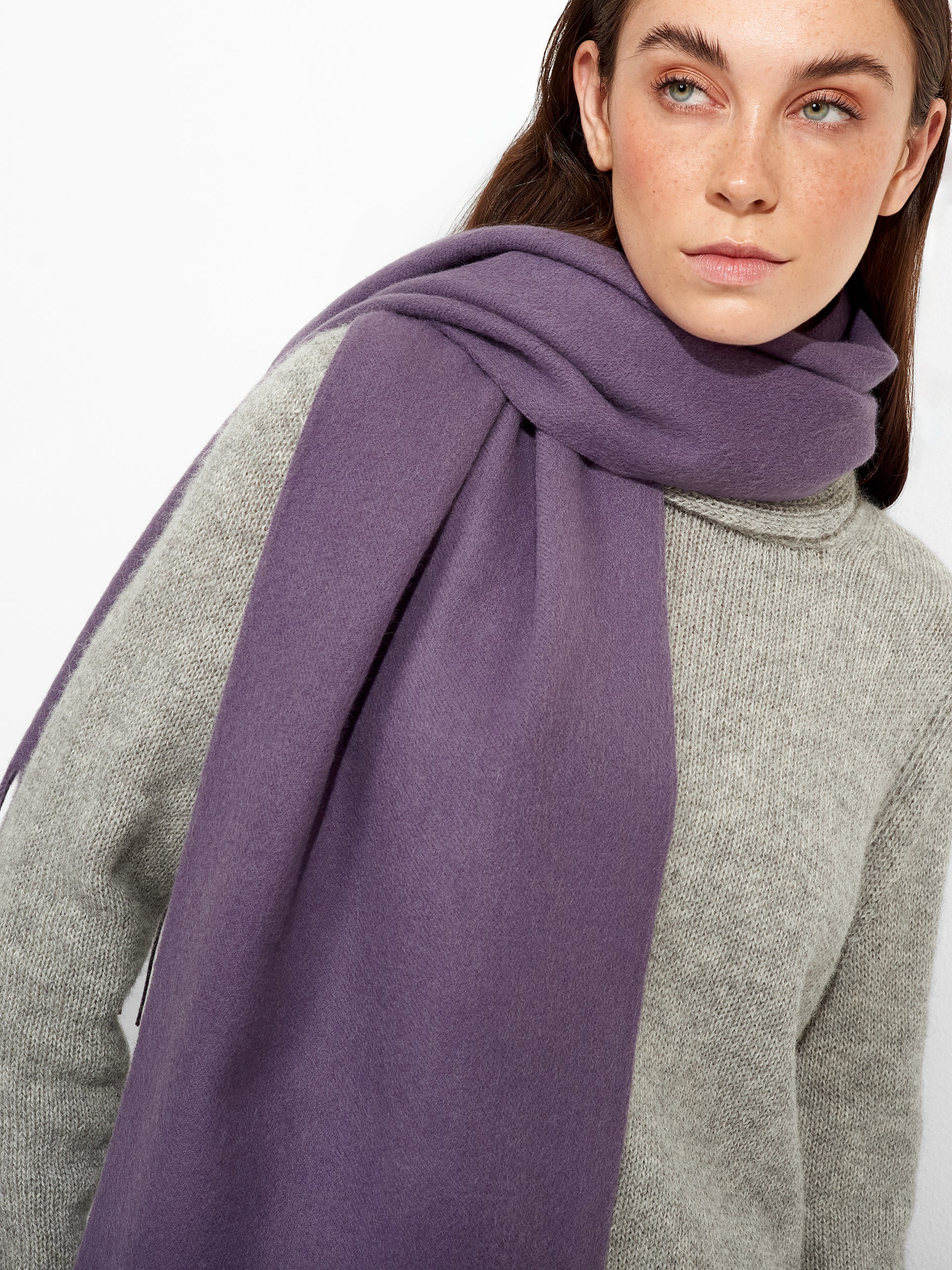 Adrian Scarf Baby Alpaca Color Purple - Image 3