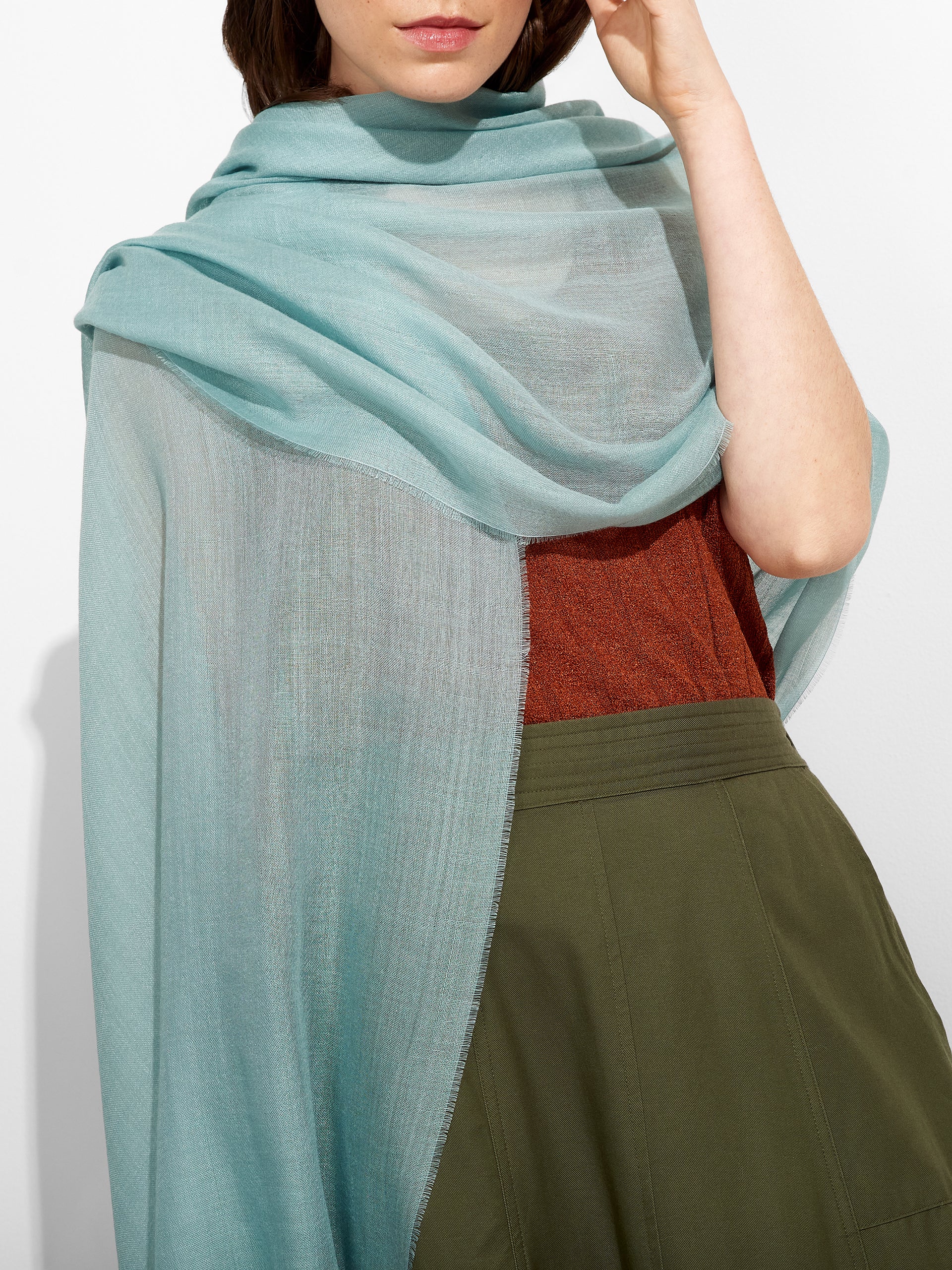 Alondra Shawl Baby Alpaca Color Light Blue - Image 3