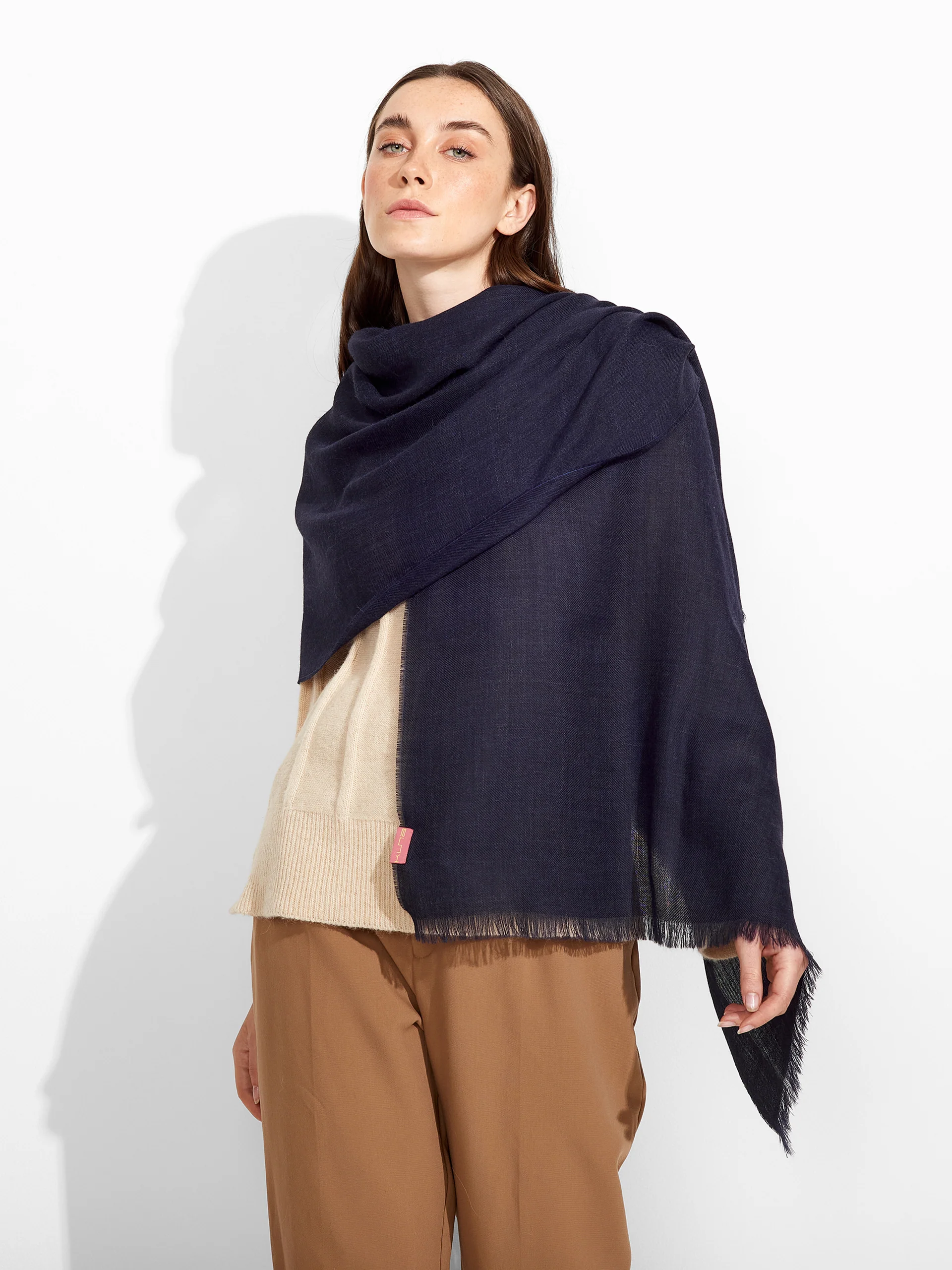 Amareto Shawl Baby Alpaca Color Blue