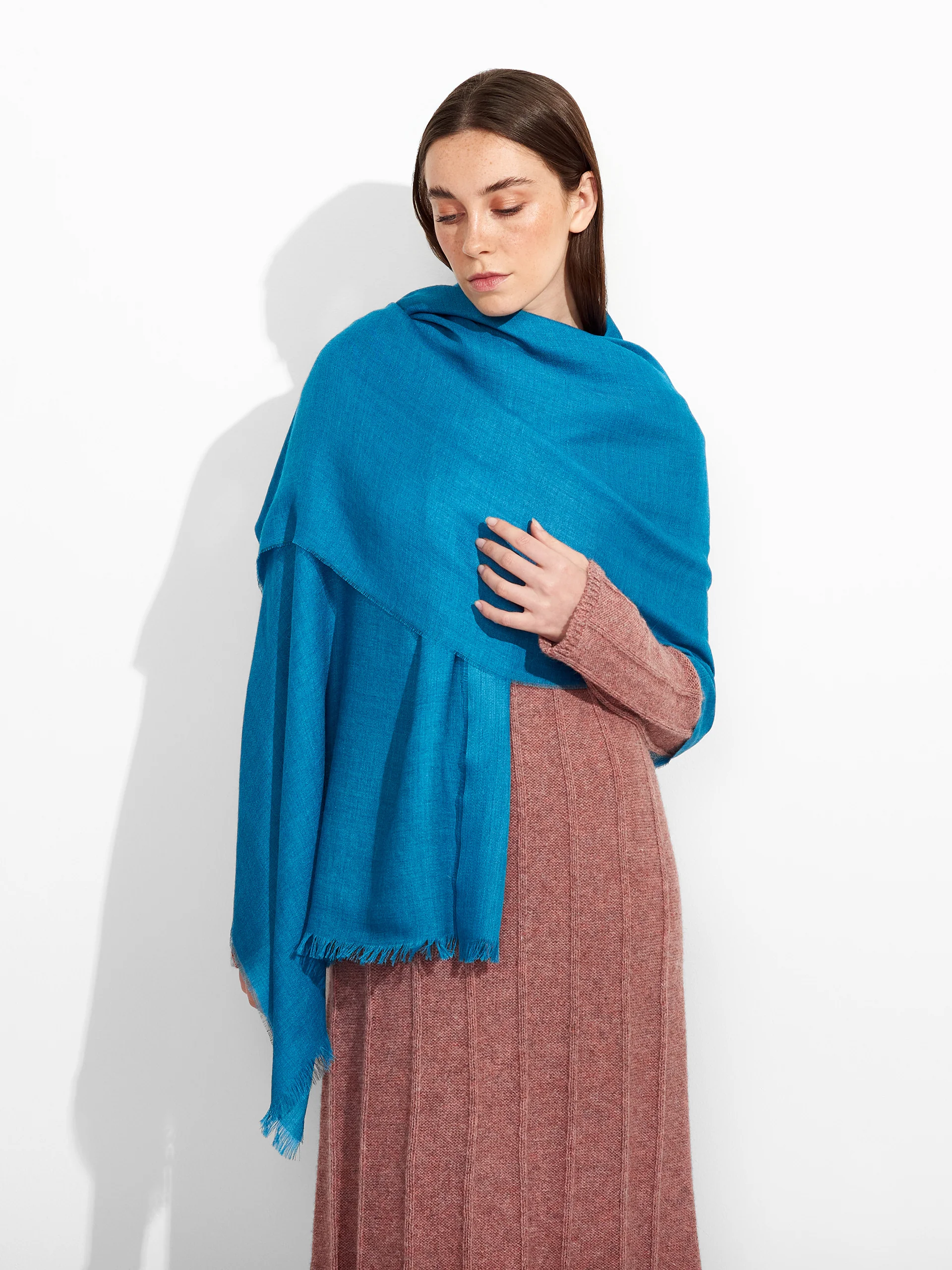 Amareto Shawl Baby Alpaca Color Blue
