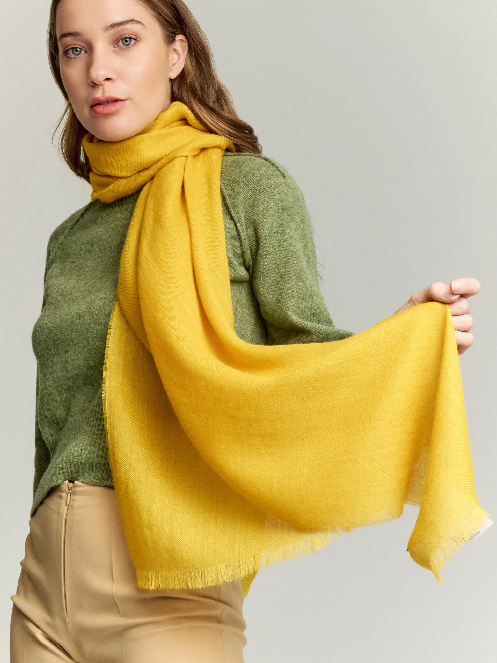 Amareto Shawl Baby Alpaca Color Yellow - Image 3