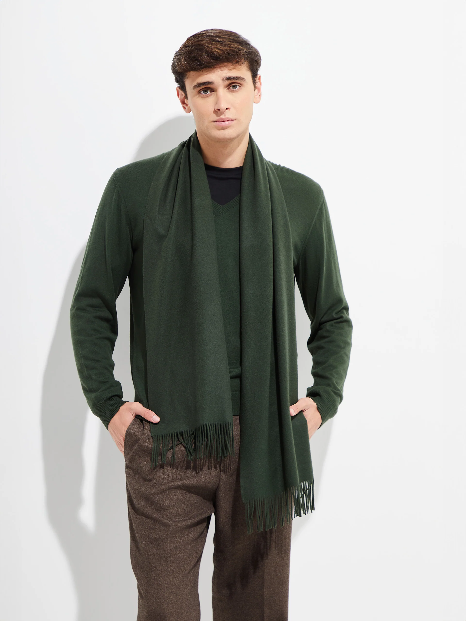 Basel Vicuña Color Green - Image 3
