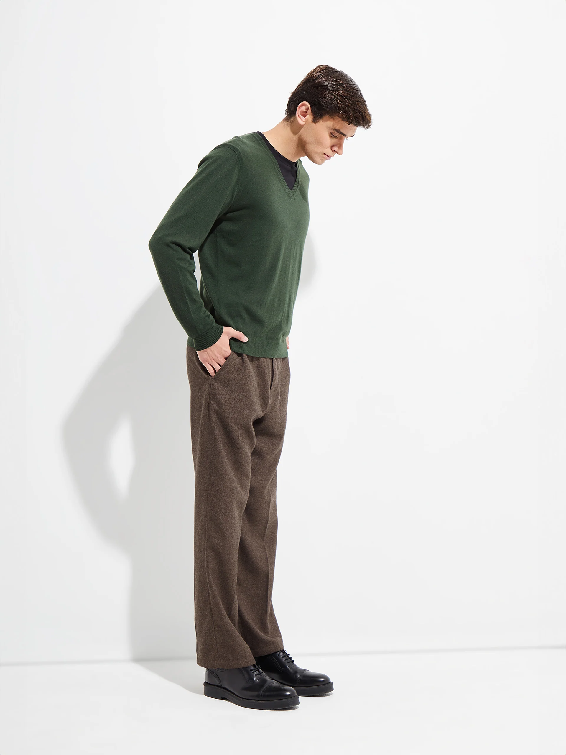 Brian Sweater Vicuña Color Green - Image 4