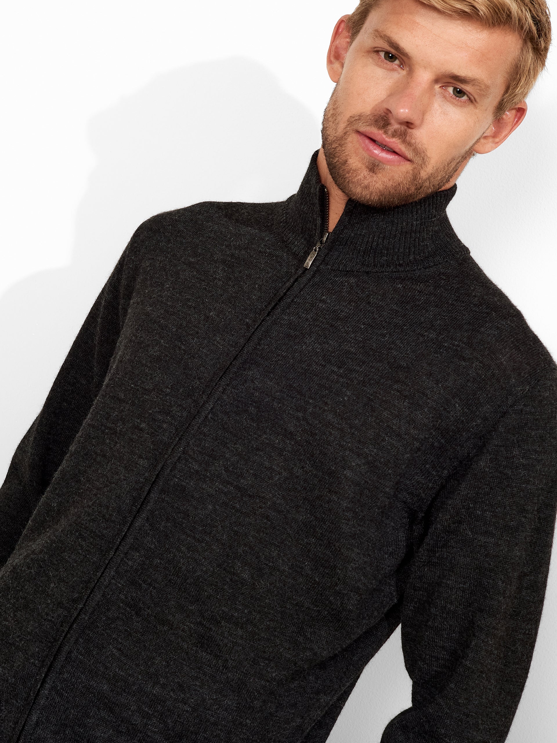 Andreas Cardigan Baby Alpaca Color Anthracite - Image 5