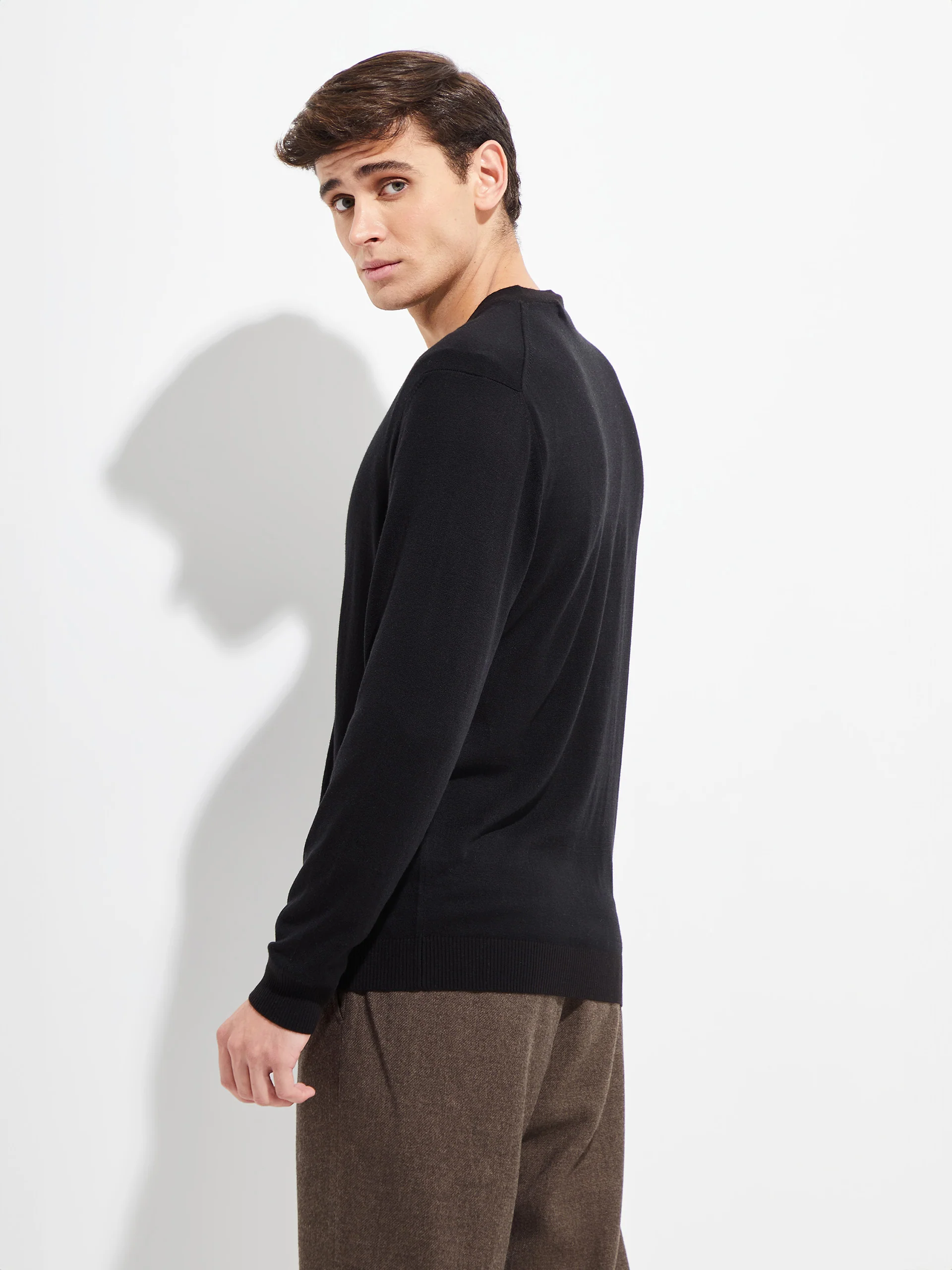 Bernard Cardigan Vicuña Color Black - Image 3