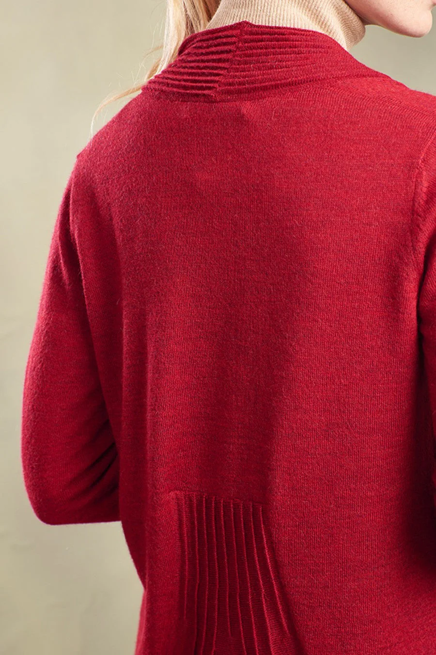 Kayla Cardigan Royal Alpaca Color Rosso - Image 4