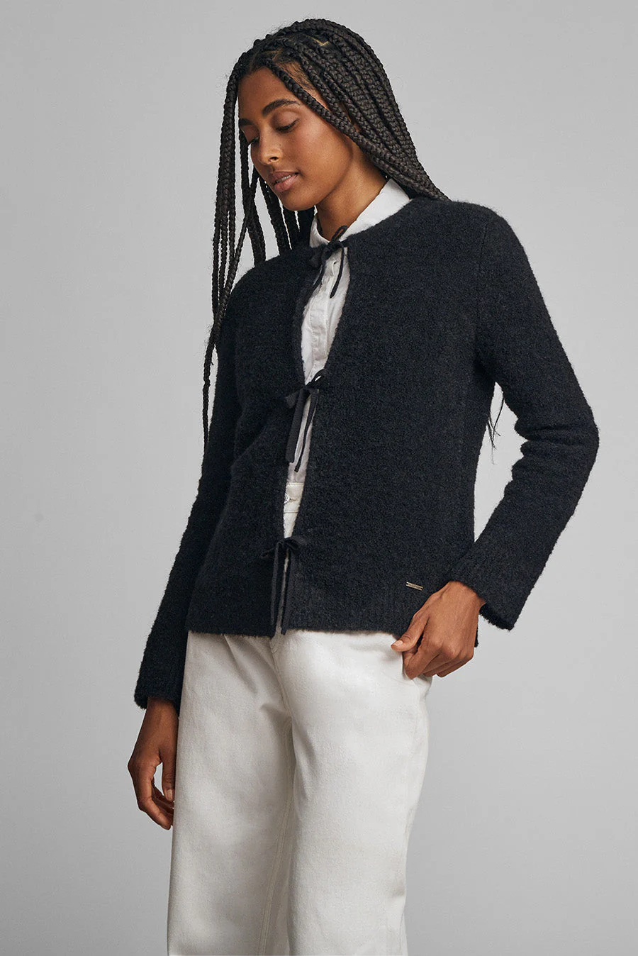 White Cardigan Alpaca Color Black - Image 2