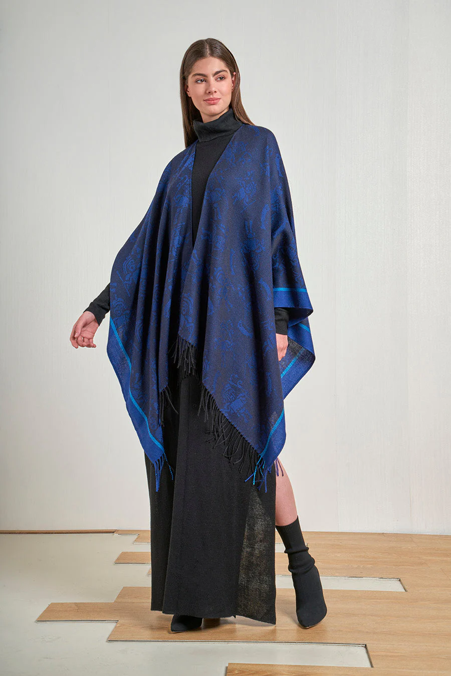 Nazca - 44 Cape Royal Alpaca Color Blue - Image 7