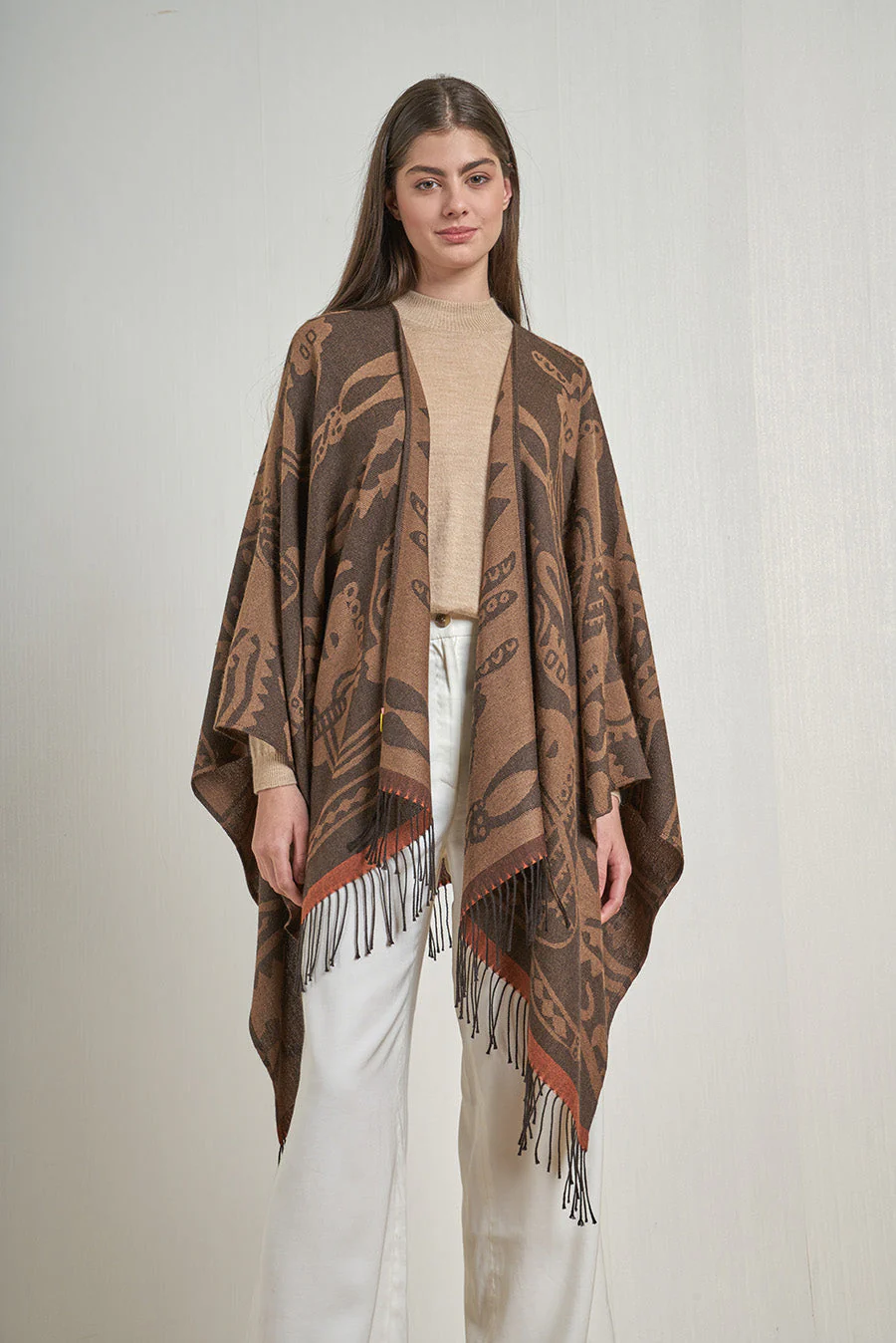 Nazca - 45 Cape Royal Alpaca Color Camel