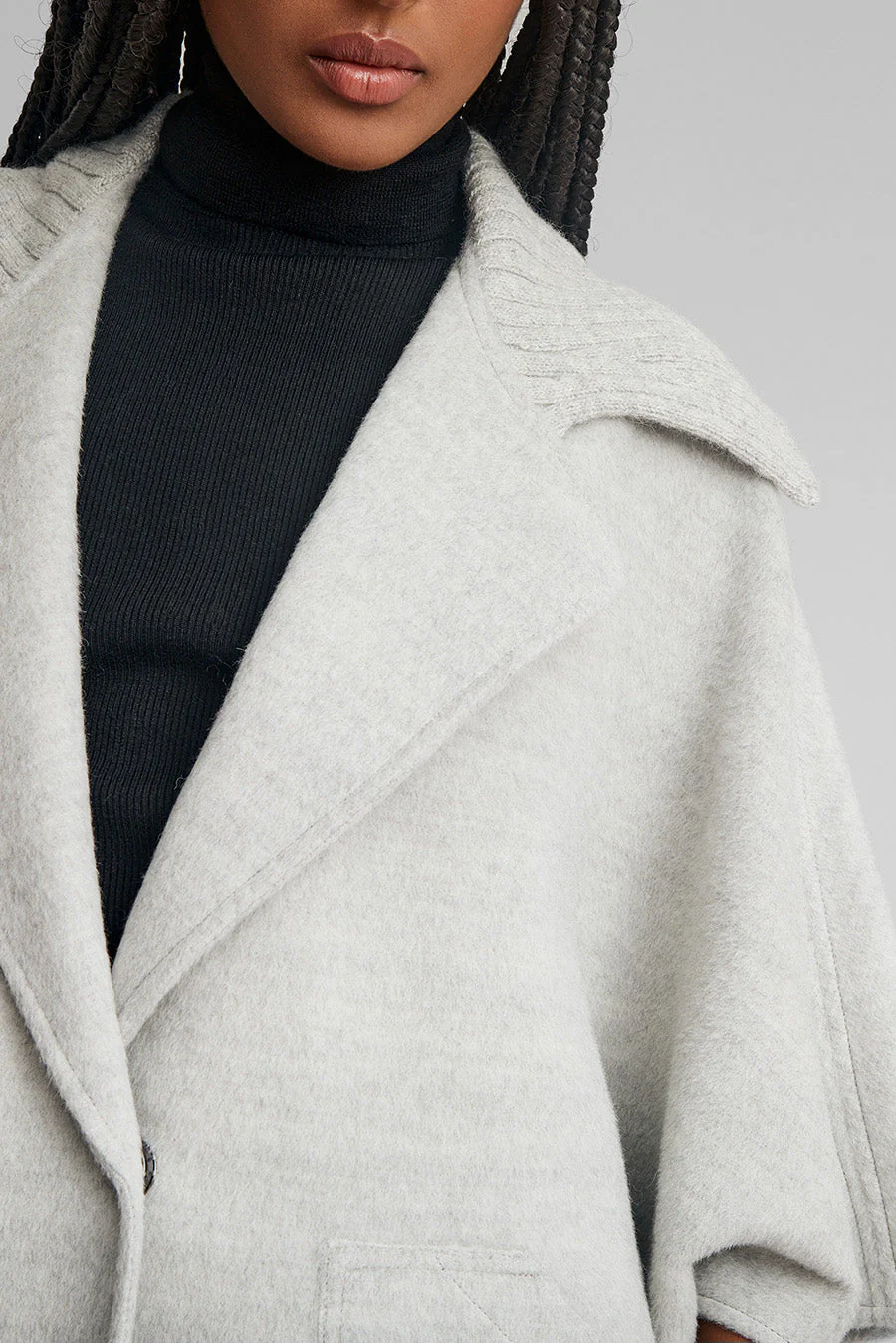 Whisper Cape Baby Alpaca Color Penguin - Image 5