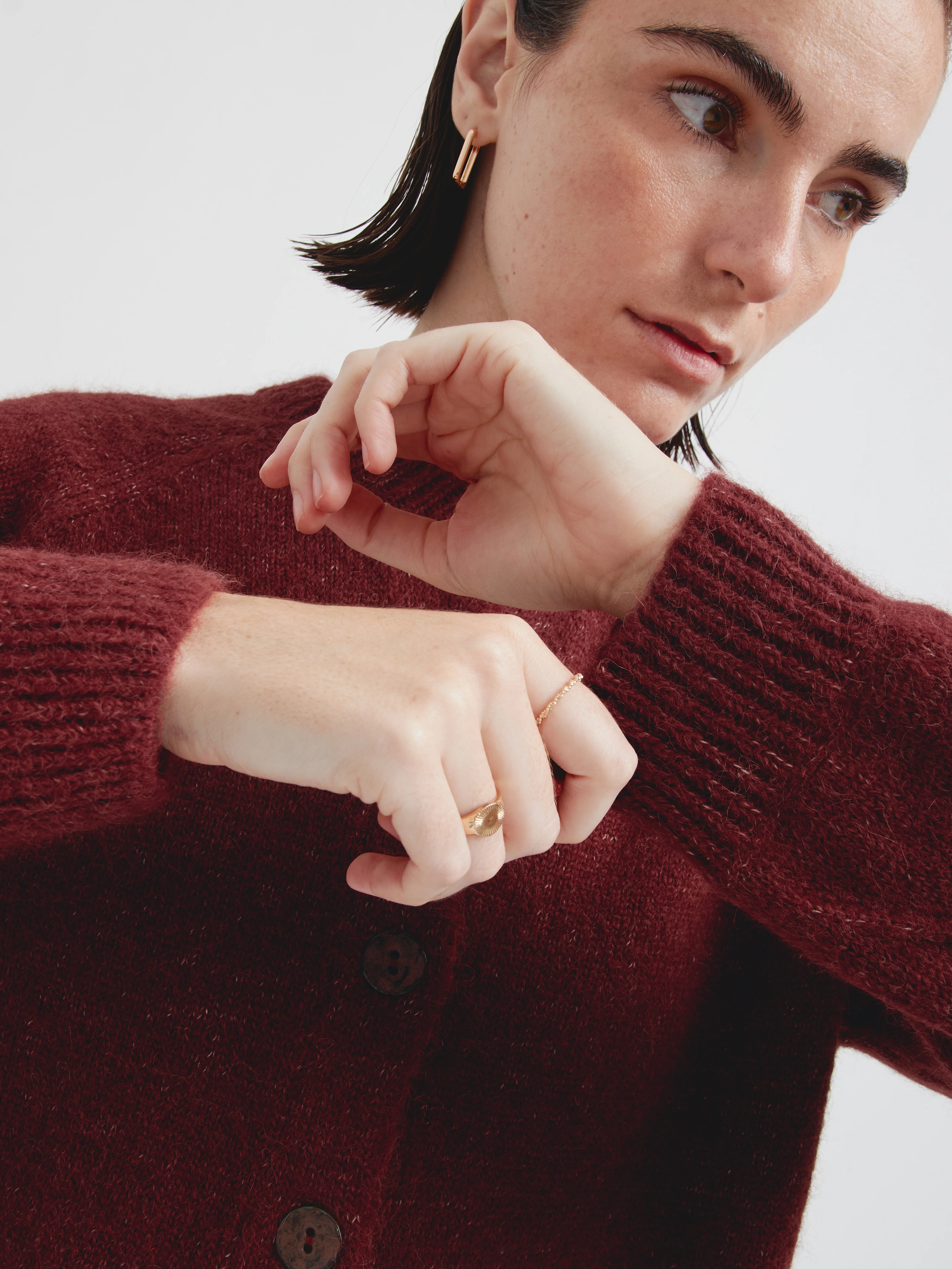 Celeste Cardigan Suri Alpaca Color Cherry - Image 5