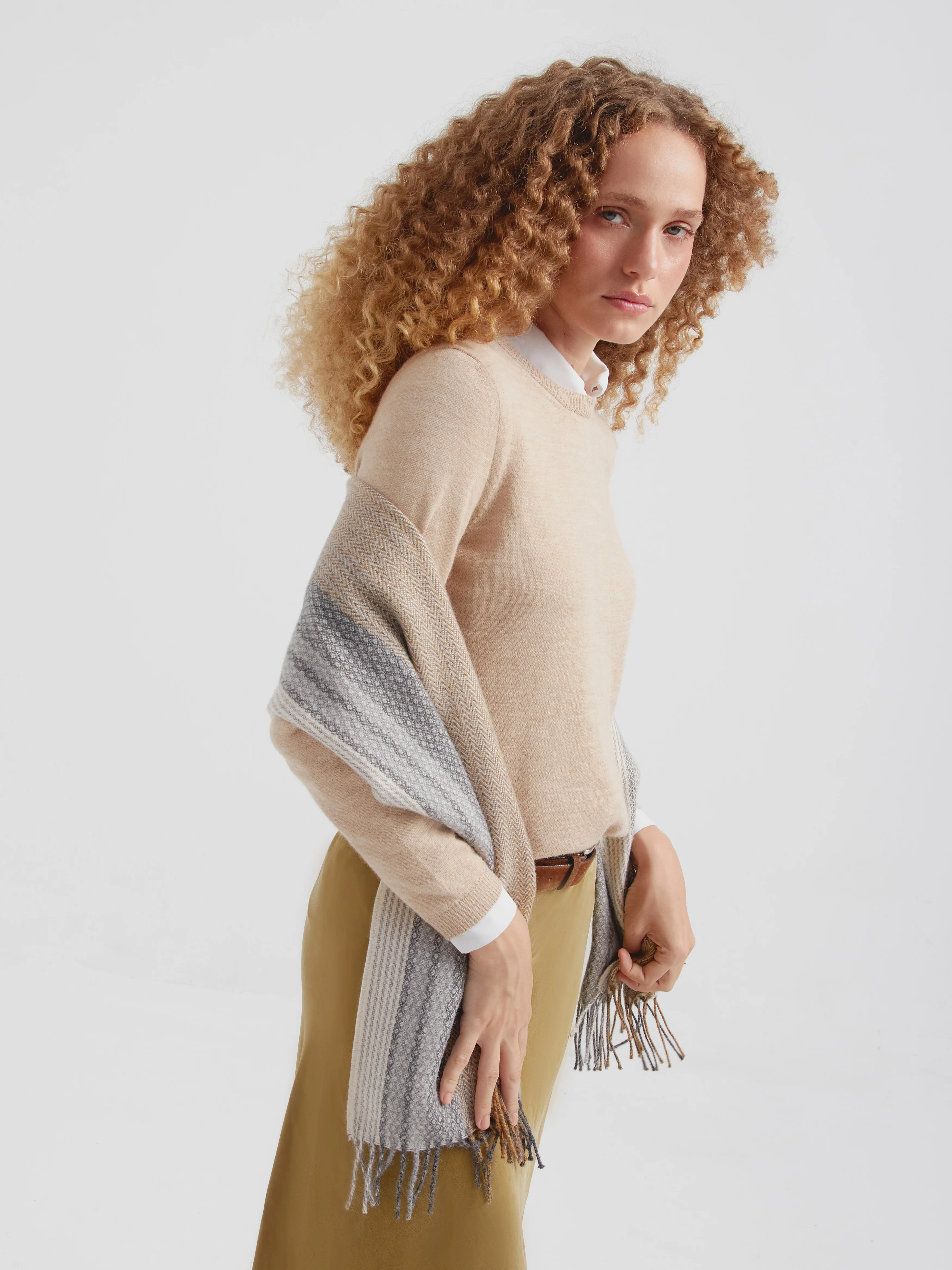 Cesped Scarf Baby Alpaca Color Beige