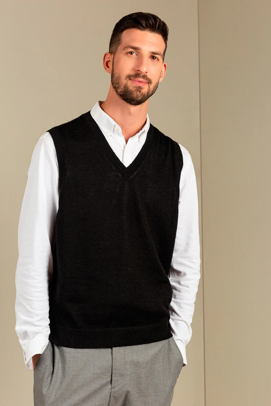 Abel Vest Baby Alpaca Color Black