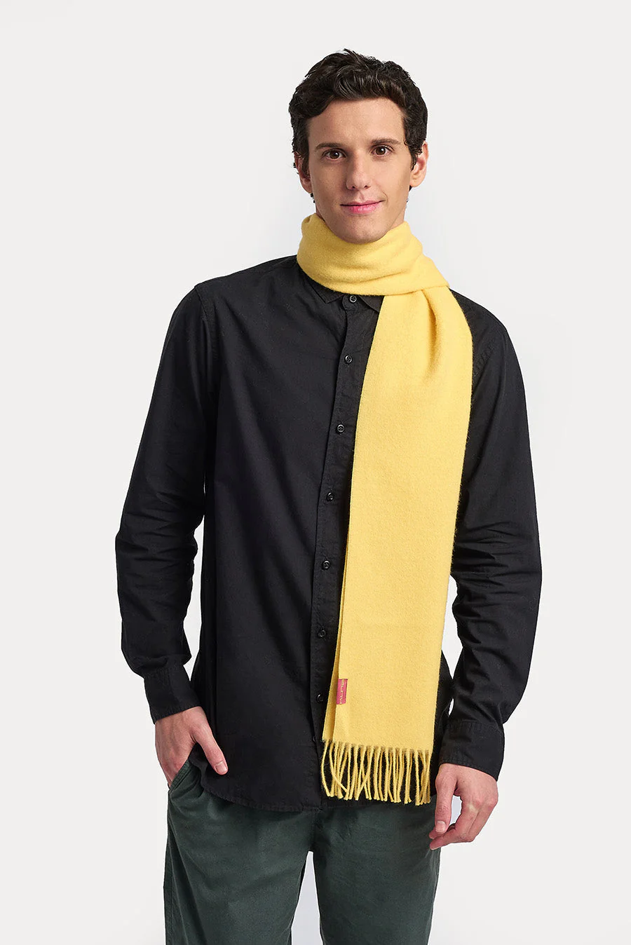 Adrian Scarf Baby Alpaca Color Amarillo Mantequilla