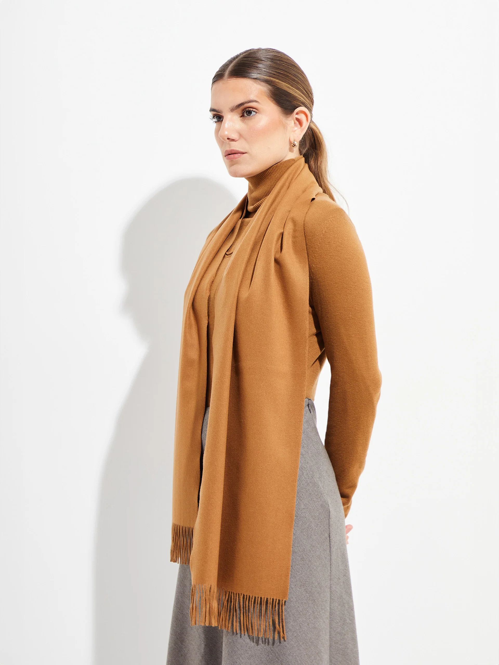 Basel Scarf Vicuña Color Camel