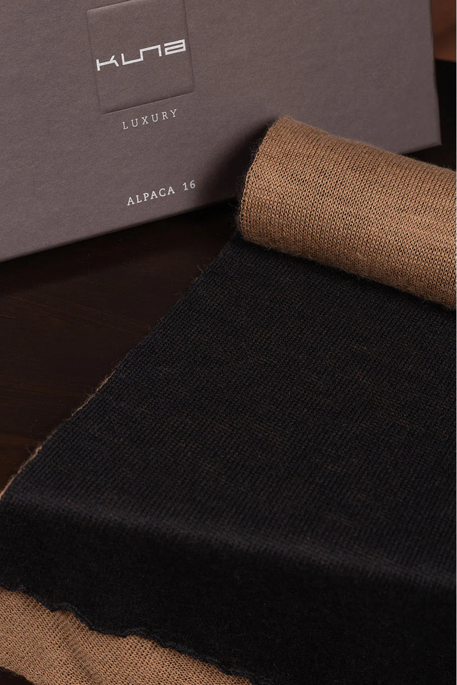 Brandy Scarf Alpaca 16 Color Camel & Black - Image 4