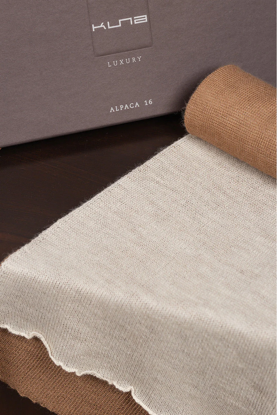 Brandy Scarf Alpaca 16 Color Camel & Ecru - Image 4