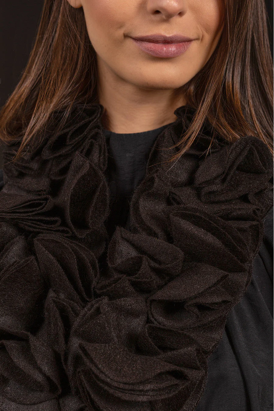 Brest Scarf Alpaca Black Color Black - Image 2