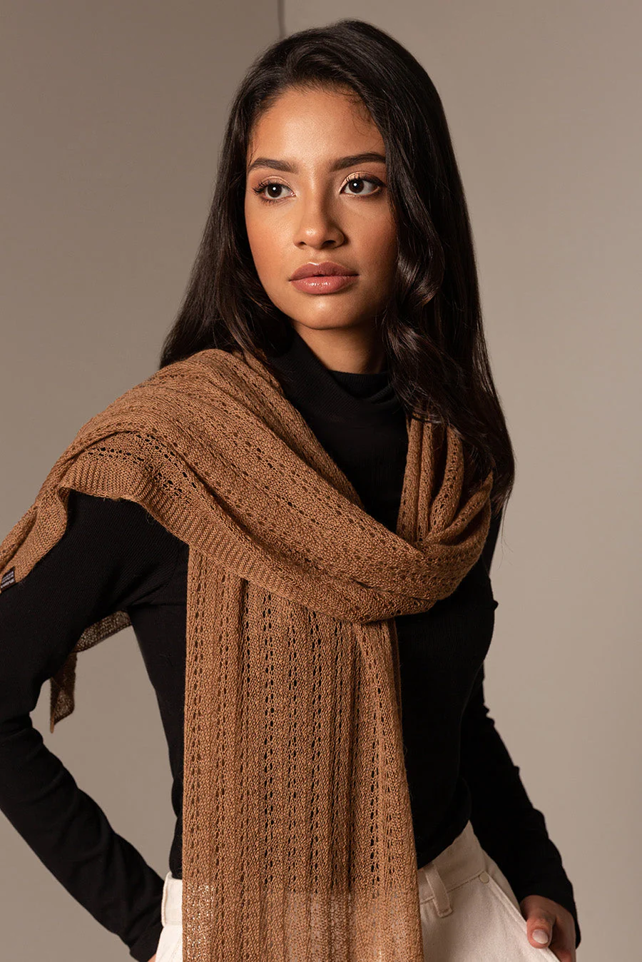 Brisa Scarf Alpaca 16 Color Camel - Image 5