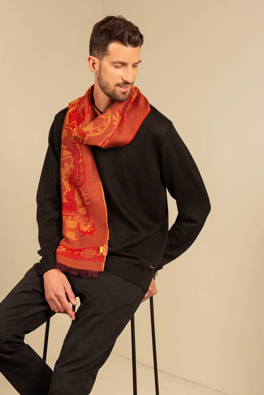 Nazca - 38 Scarf Baby Alpaca Color Guinda - Image 4