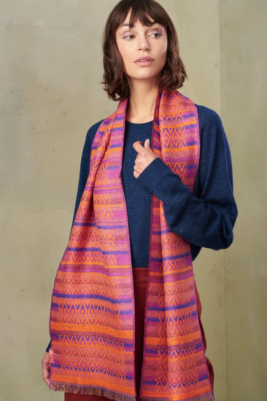 Tapiz Scarf Baby Alpaca Color Morado - Image 2