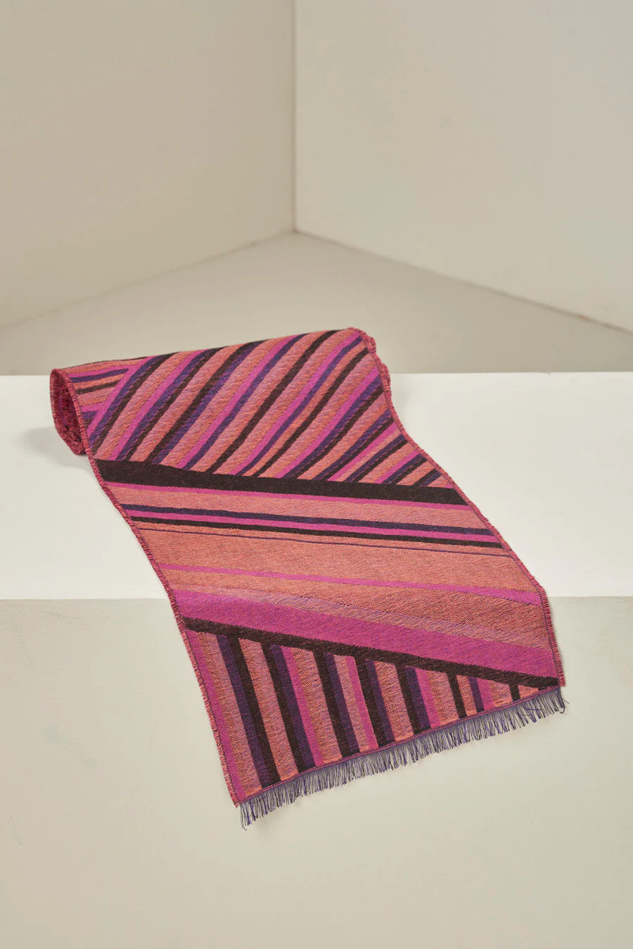 Unrese Scarf Baby Alpaca Color Fucsia - Image 2