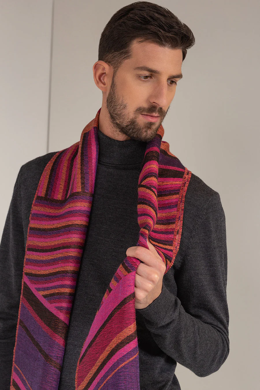 Unrese Scarf Baby Alpaca Color Fucsia - Image 5