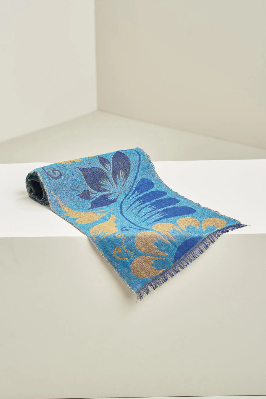 Untango Scarf Baby Alpaca Color Blue - Image 2