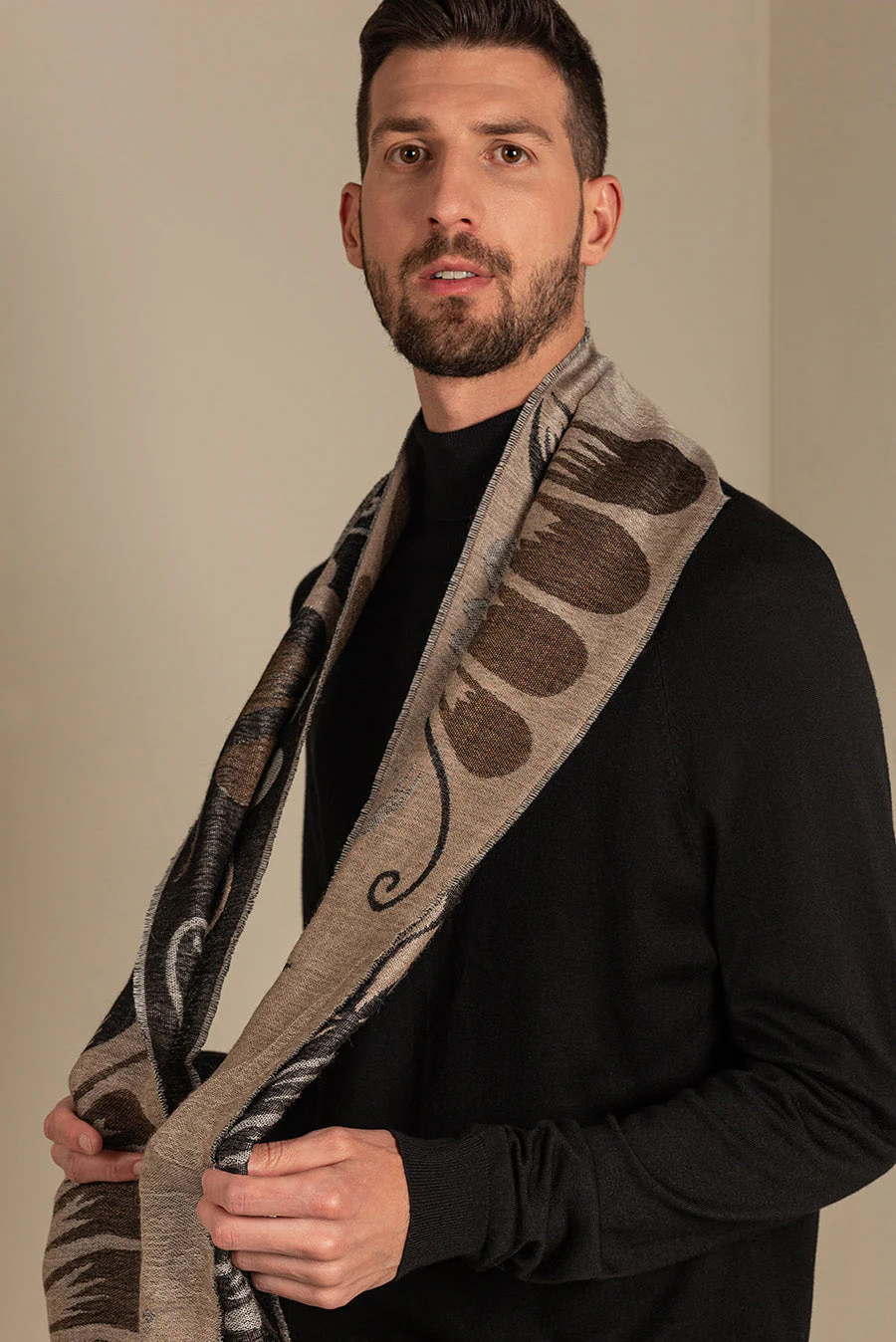 Untango Scarf Baby Alpaca Color Grey - Image 4