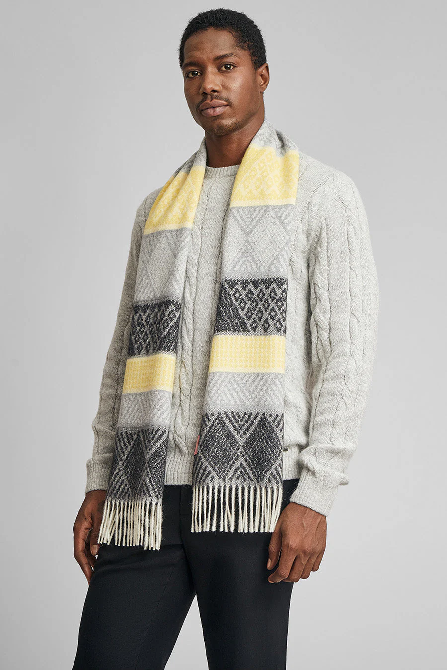 Walid Scarf Baby Alpaca Color Grey & Amarillo - Image 4