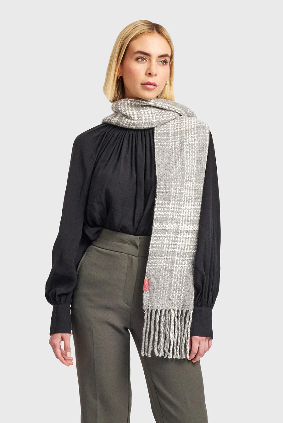 Weed Scarf Baby Alpaca Color Grey