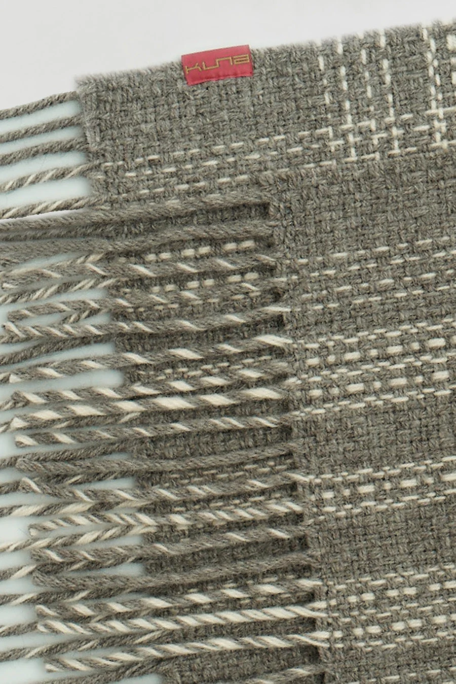 Weed Scarf Baby Alpaca Color Grey - Image 6
