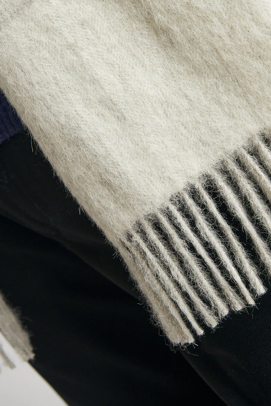 Welche Scarf Baby Alpaca Color Grey - Image 4
