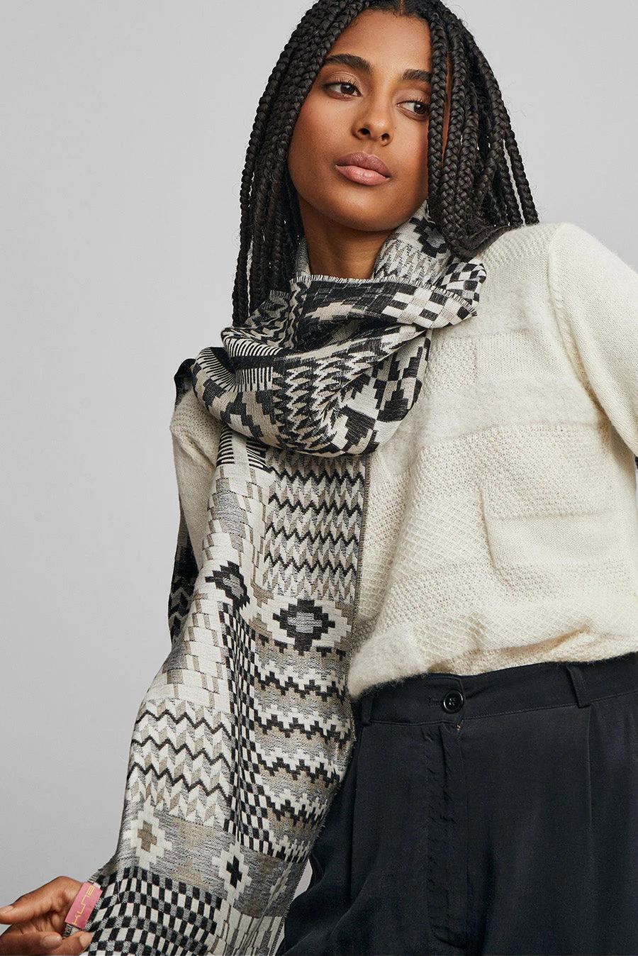 Wig Scarf Baby Alpaca Color Grey - Image 3
