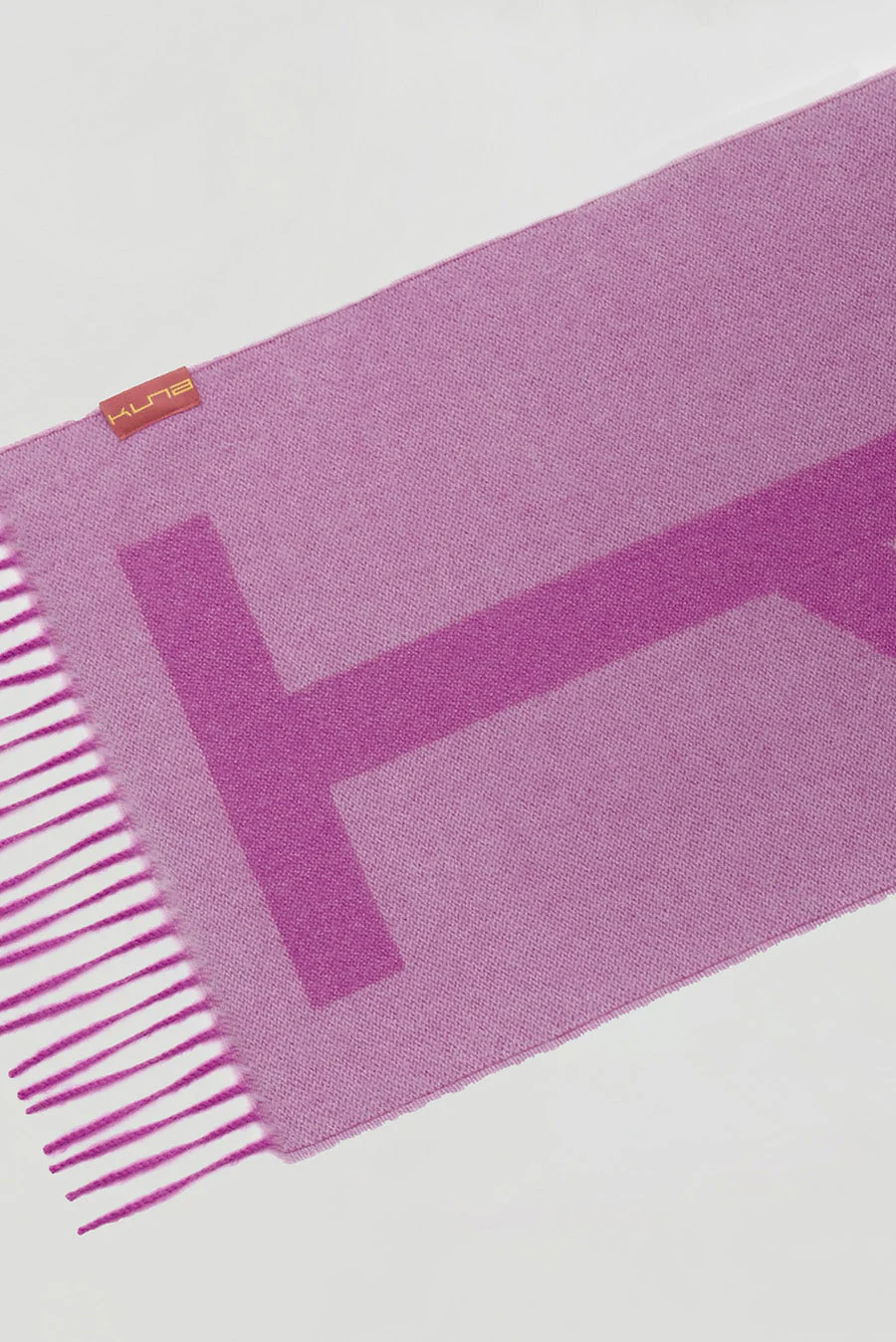 Winnipeg Scarf Baby Alpaca Color Fucsia - Image 6