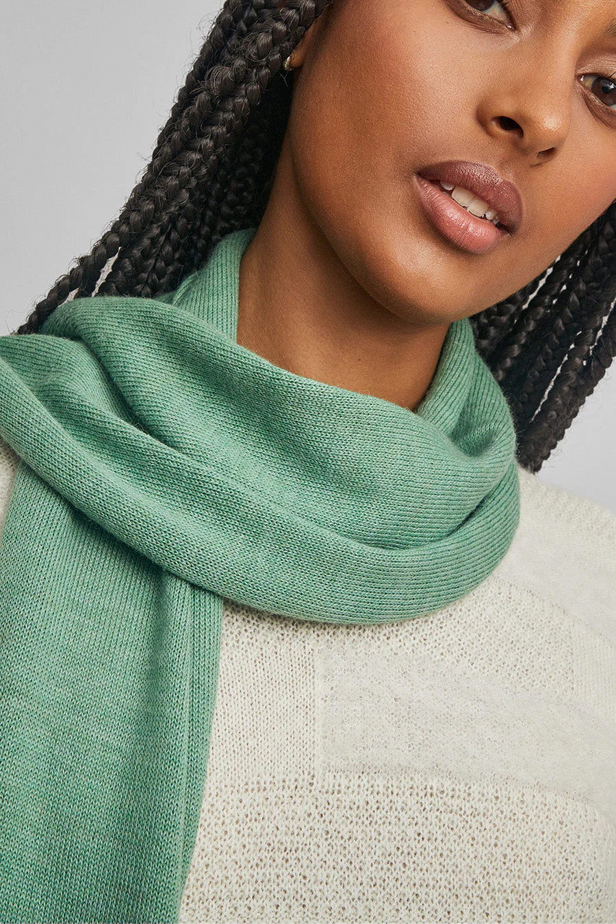 Wolyn Scarf Baby Alpaca Color Basil - Image 3