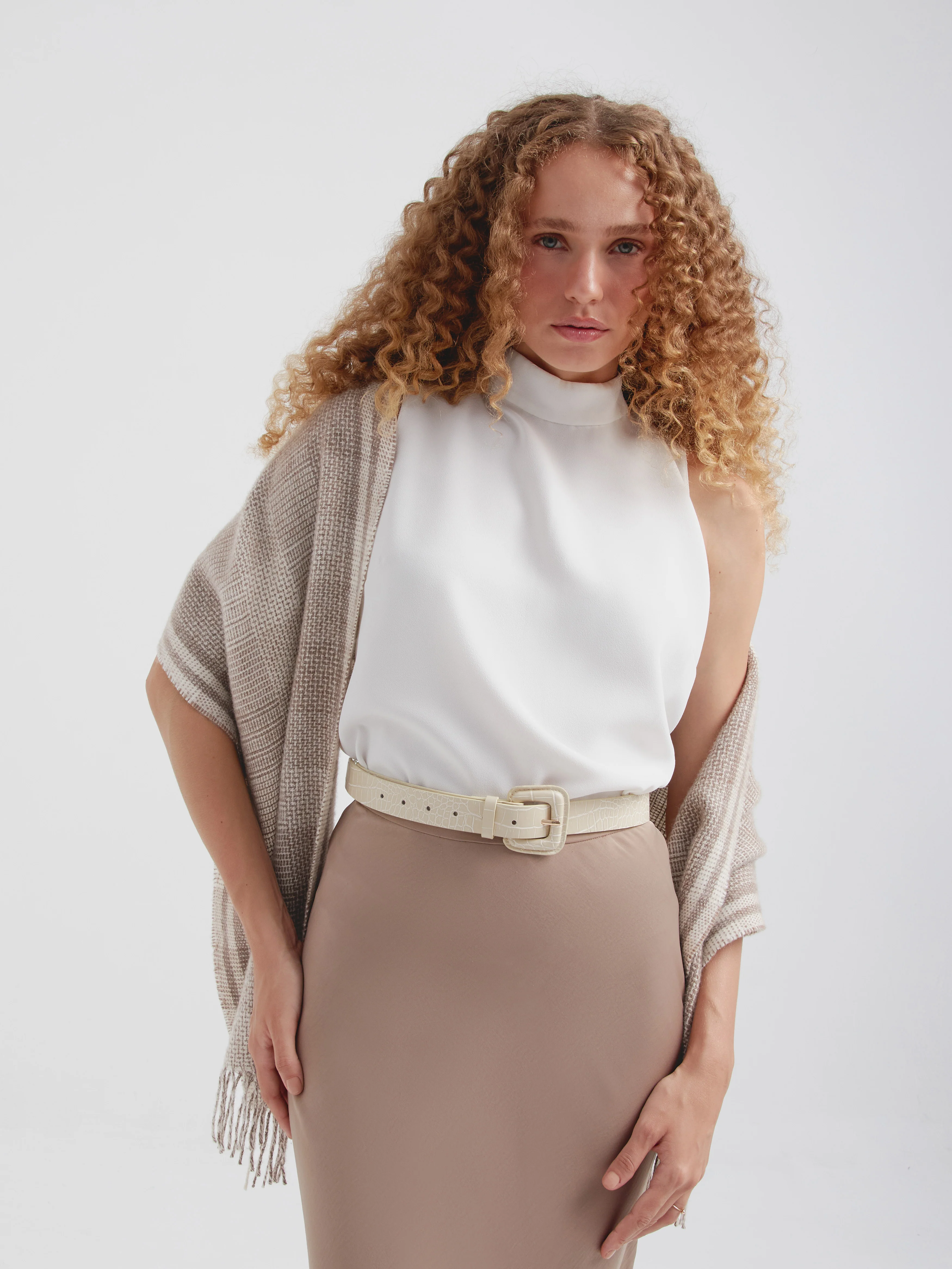 Chambi Scarf Baby Alpaca Color Beige - Image 3