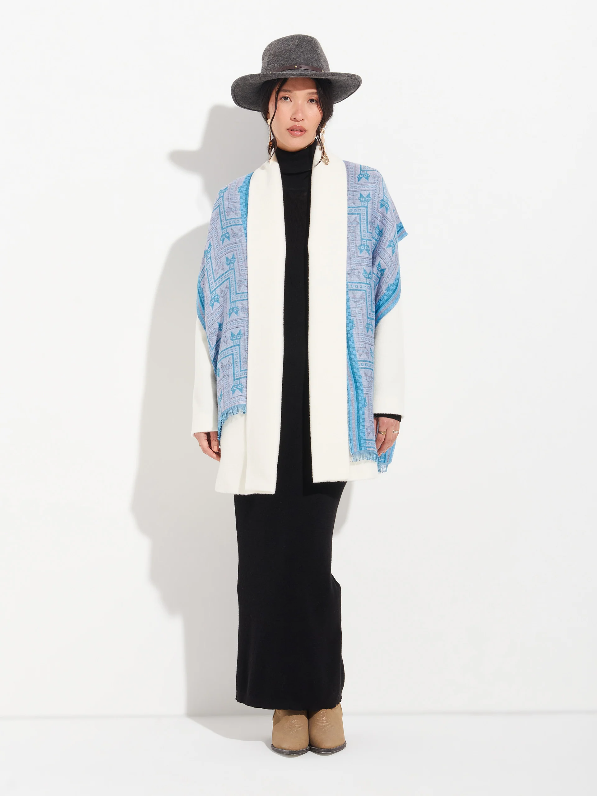 Chancay - 39 Scarf Baby Alpaca Color Blue - Image 4