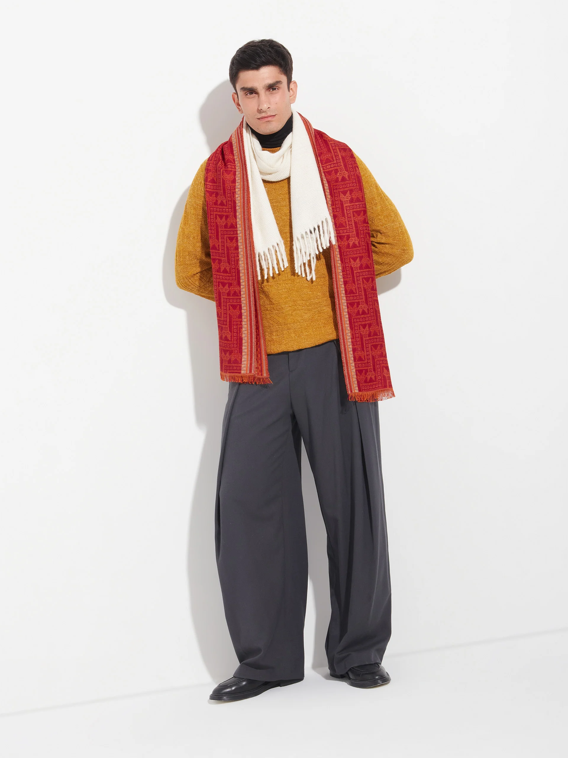 Chancay - 39 Scarf Baby Alpaca Color Red - Image 6