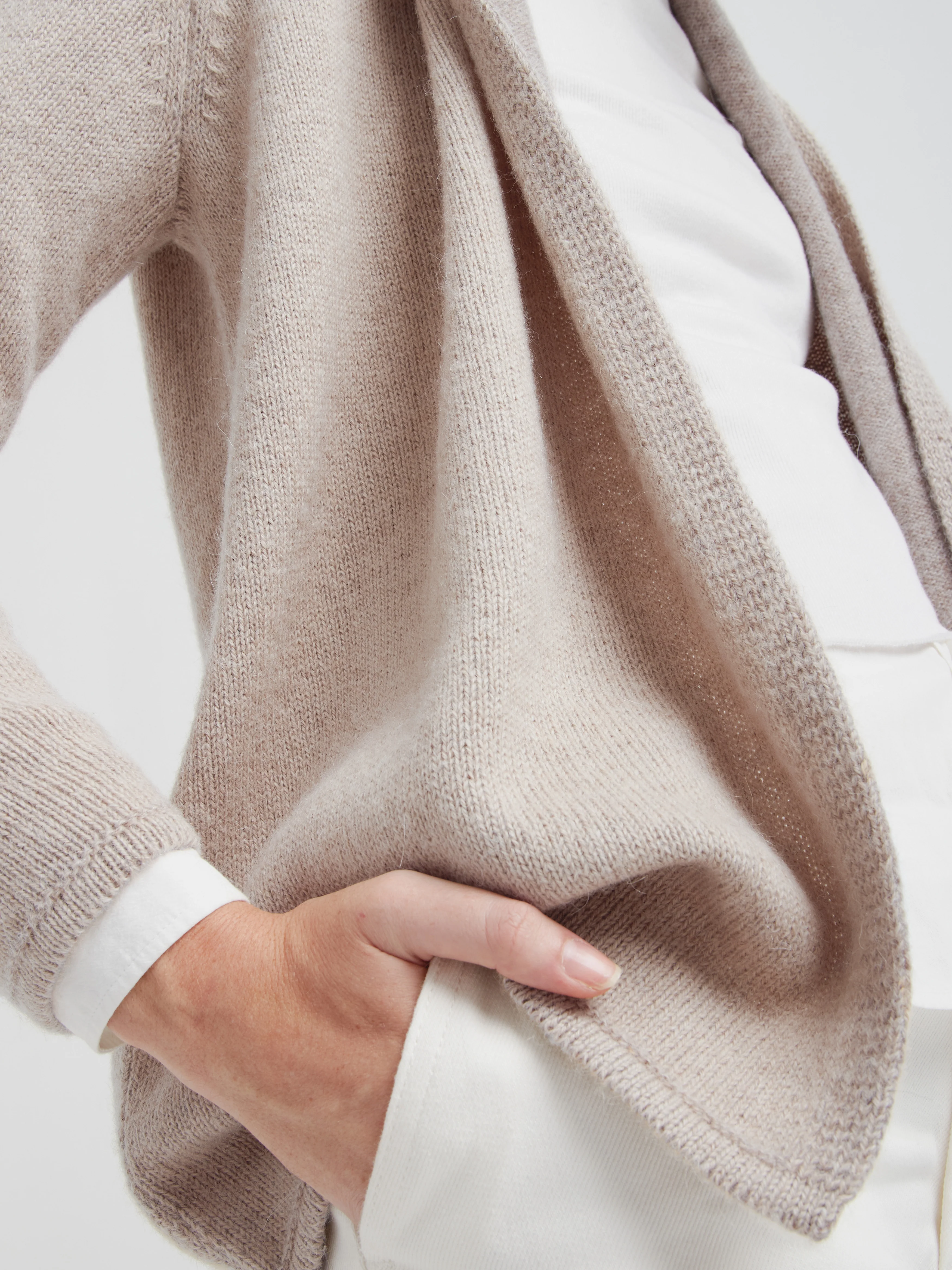 Coralie Cardigan Baby Alpaca Color Beige - Image 5