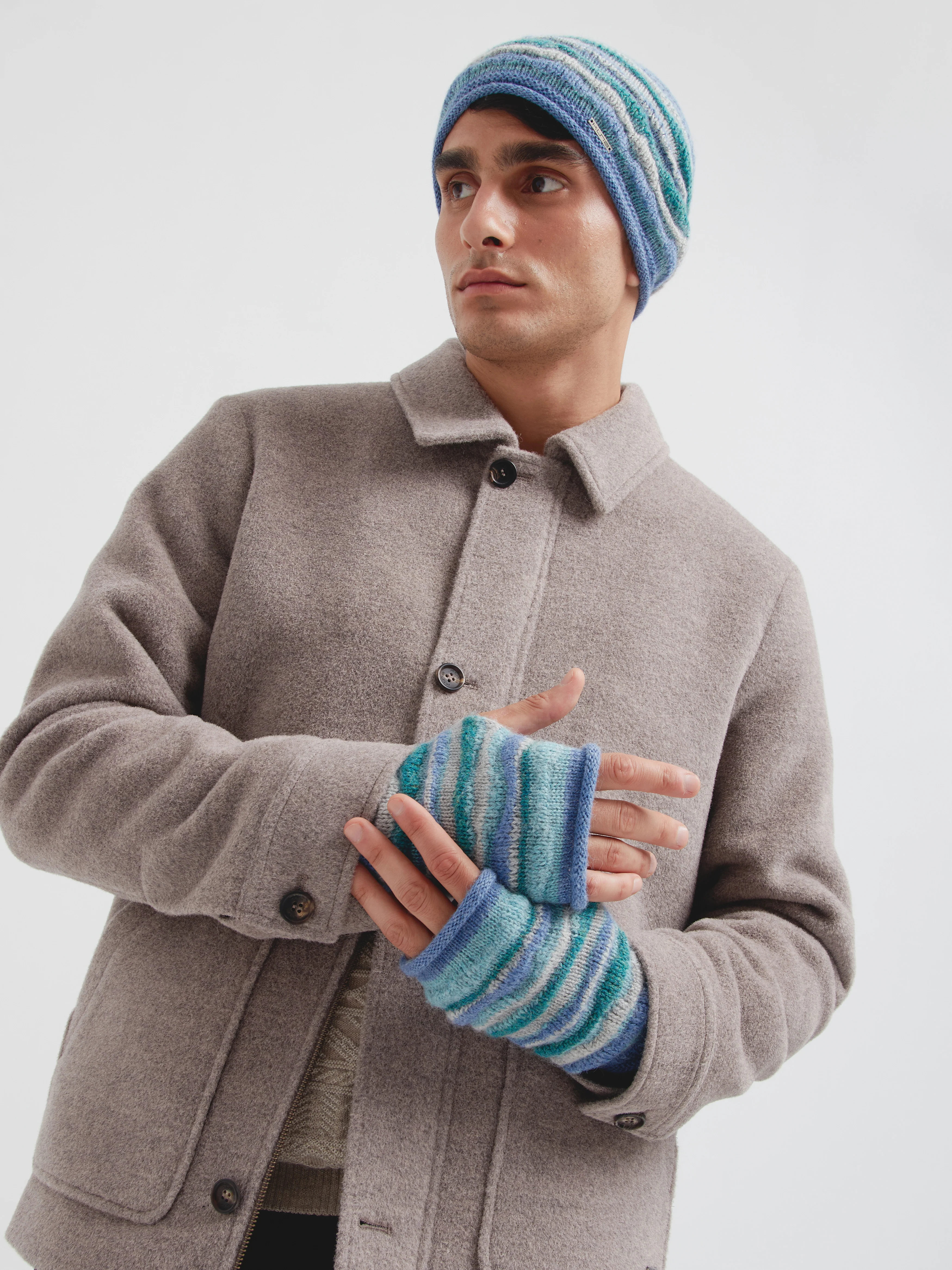 Corina Gloves Baby Alpaca Color Sky Blue - Image 4