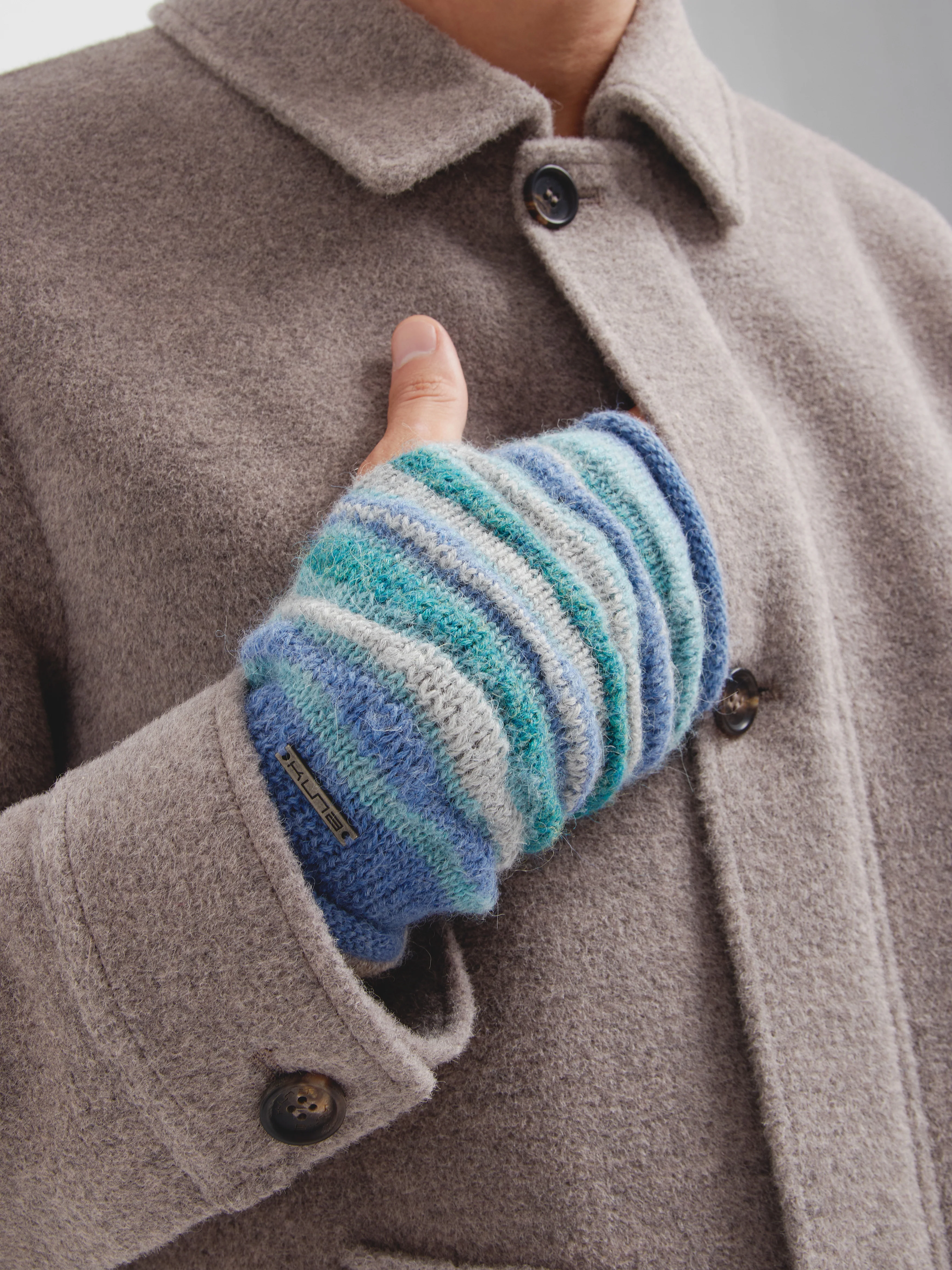 Corina Gloves Baby Alpaca Color Sky Blue - Image 5