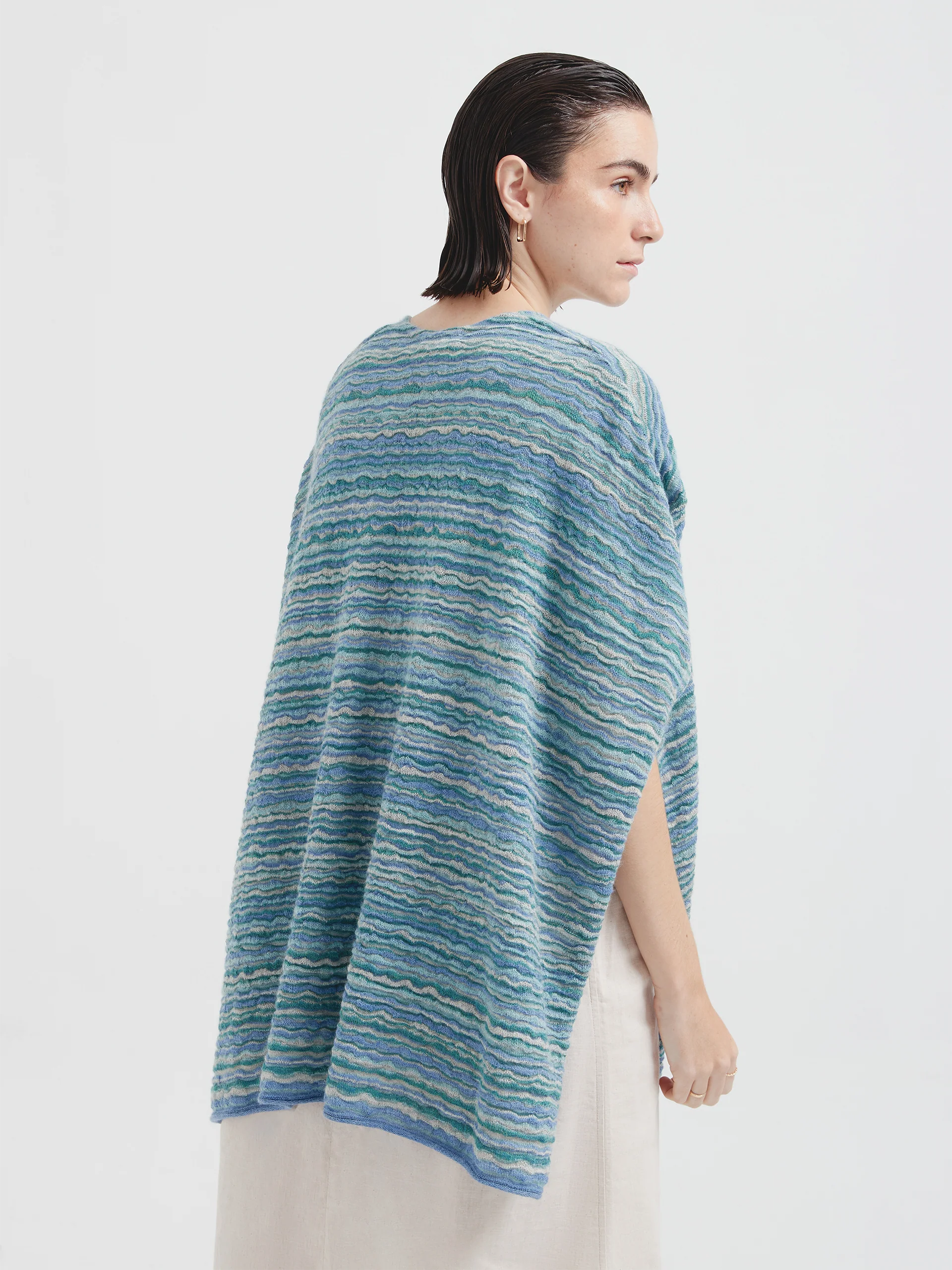 Corina Poncho Baby Alpaca Color Sky Blue - Image 3