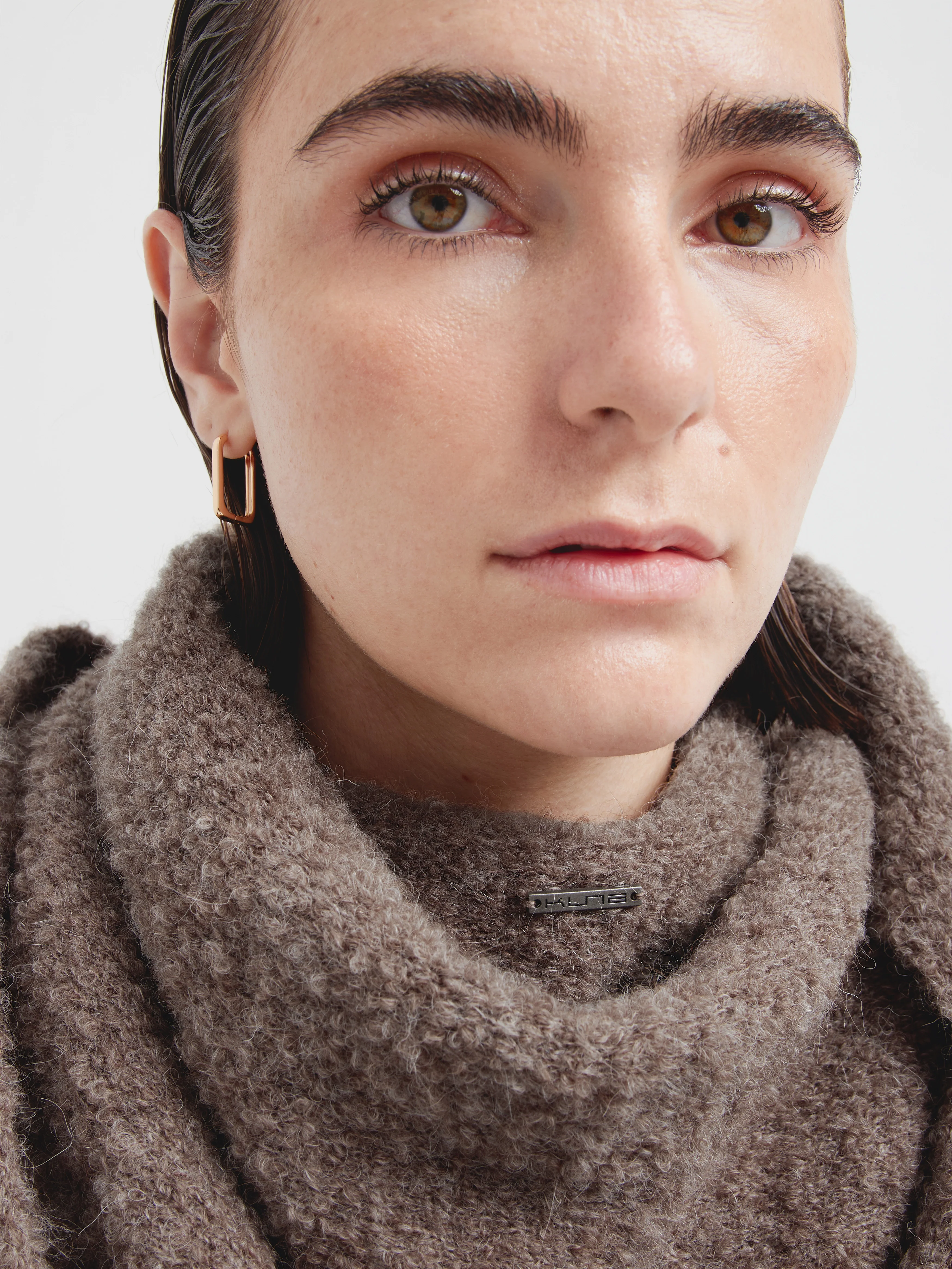 Cornelia Scarf Alpaca Color Beige - Image 3