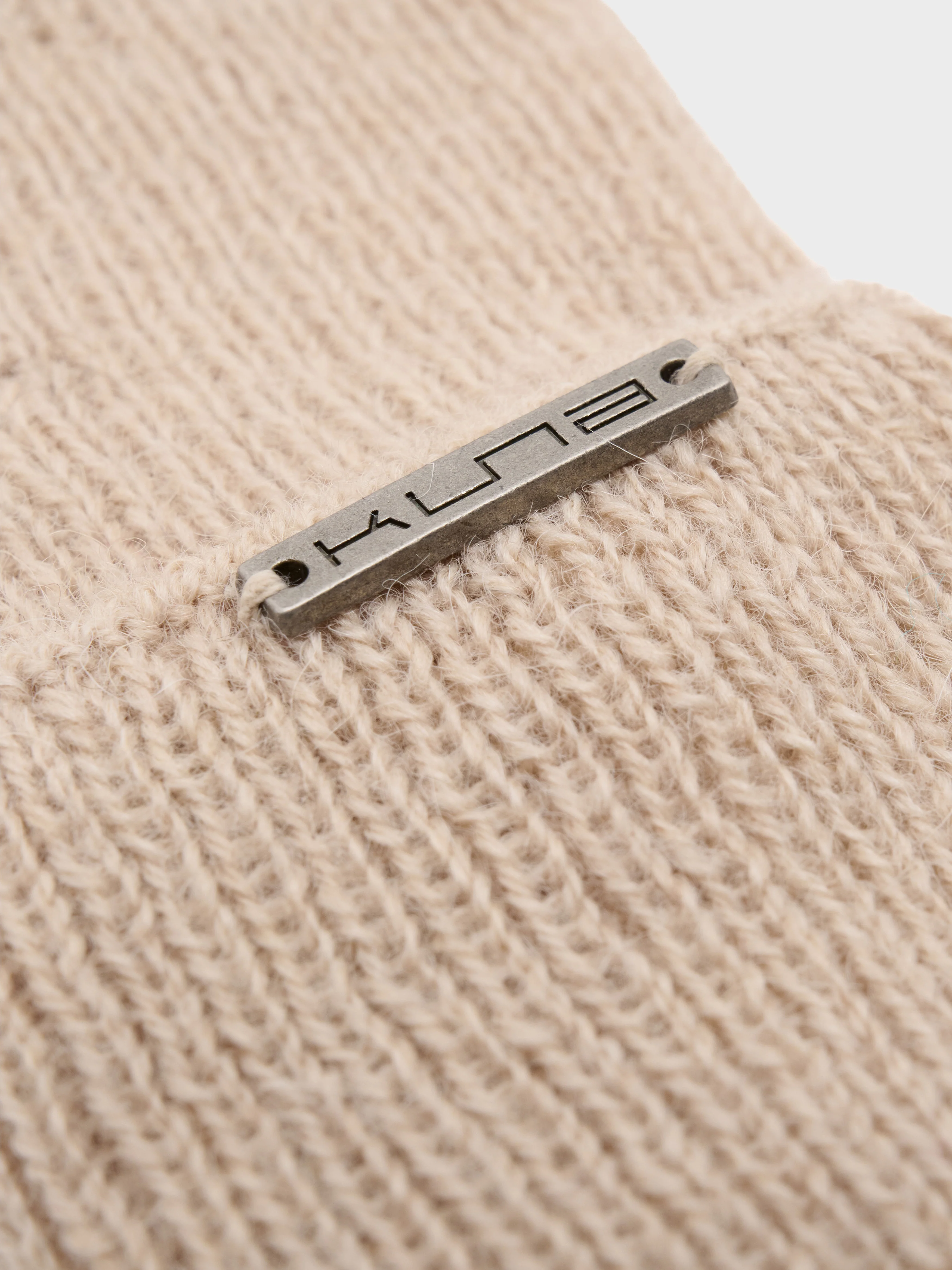 Cyril Gloves Baby Alpaca Color Beige - Image 6
